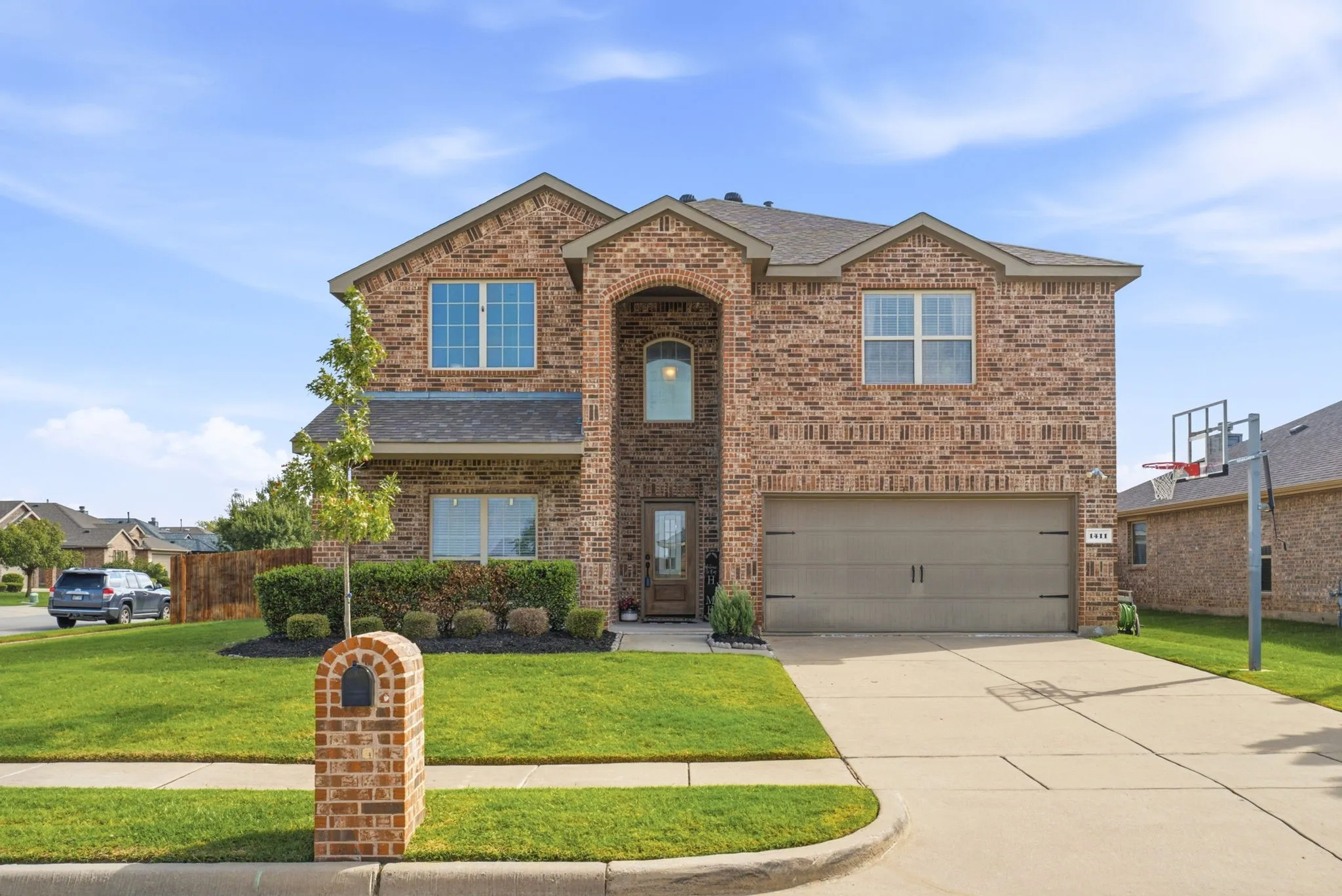 Single Family Residence For Sale in Grayson County , 1411 Saint Johns Drive, Van Alstyne, Texas 75495, 5 Bedroom, 4 Bathroom, 2 Garage spaces, 2,913 Sqft, built in 2015, mls#21404756, Real Estate Agent in Van Alstyne, Homes For Sale in Grayson county, Homes For Sale in Van Alstyne, Realtor in Van Alstyne Texas, Real Estate Brokerage Independent Realty Texas, Luminita Cordes Realtor