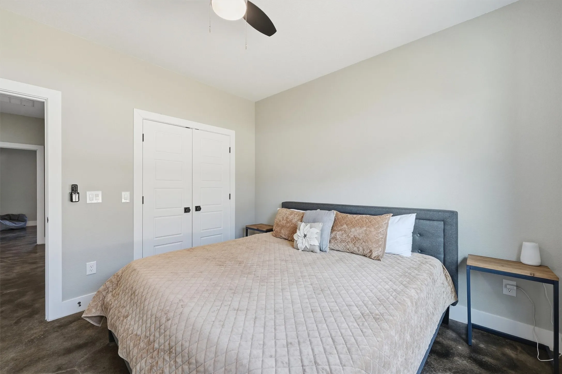 Single Family Residence For Sale in Grayson County , 265 Bentwood Drive, Pottsboro, Texas 75076, 3 Bedroom, 2 Bathroom, Garage spaces, 1,474 Sqft, built in 2022, mls#21406644, Real Estate Agent in Pottsboro, Homes For Sale in Grayson county, Homes For Sale in Pottsboro, Realtor in Pottsboro Texas, Real Estate Brokerage Independent Realty Texas, Luminita Cordes Realtor