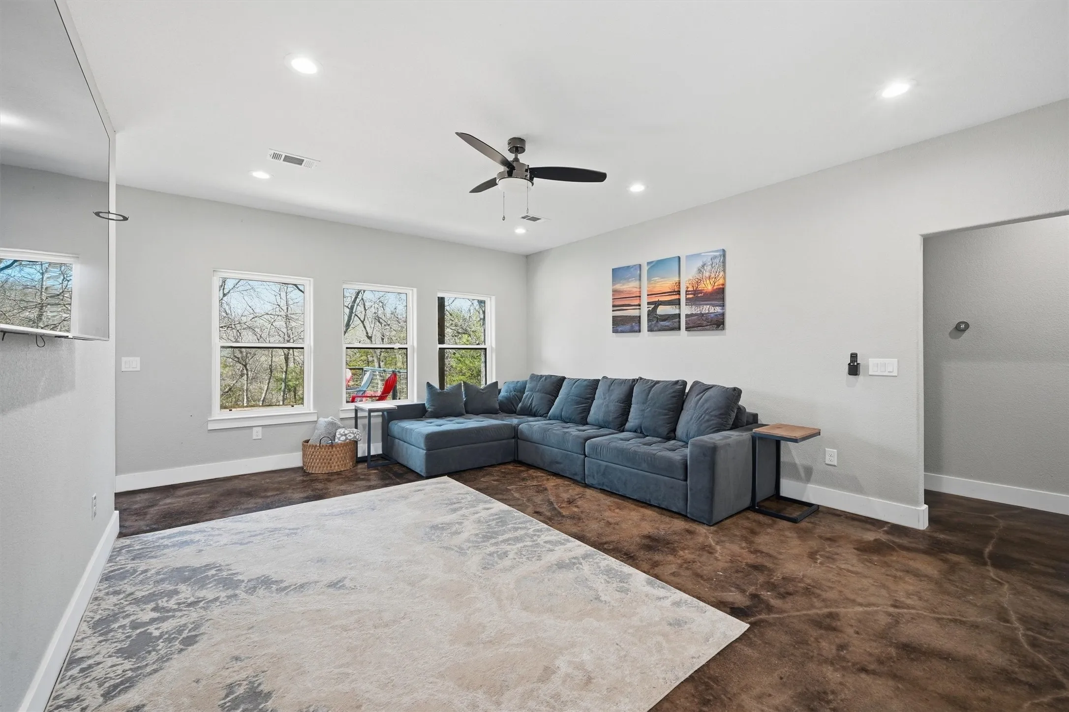 Single Family Residence For Sale in Grayson County , 265 Bentwood Drive, Pottsboro, Texas 75076, 3 Bedroom, 2 Bathroom, Garage spaces, 1,474 Sqft, built in 2022, mls#21406644, Real Estate Agent in Pottsboro, Homes For Sale in Grayson county, Homes For Sale in Pottsboro, Realtor in Pottsboro Texas, Real Estate Brokerage Independent Realty Texas, Luminita Cordes Realtor