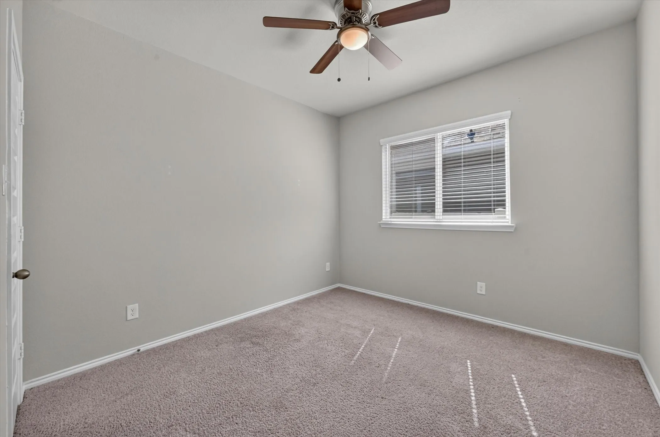 Single Family Residence For Sale in Denton County , 5960 Hopkins Drive, Providence Village, Texas 76227, 4 Bedroom, 2 Bathroom, 2 Garage spaces, 2,130 Sqft, built in 2022, mls#21406645, Real Estate Agent in Providence Village, Homes For Sale in Denton county, Homes For Sale in Providence Village, Realtor in Providence Village Texas, Real Estate Brokerage Independent Realty Texas, Luminita Cordes Realtor