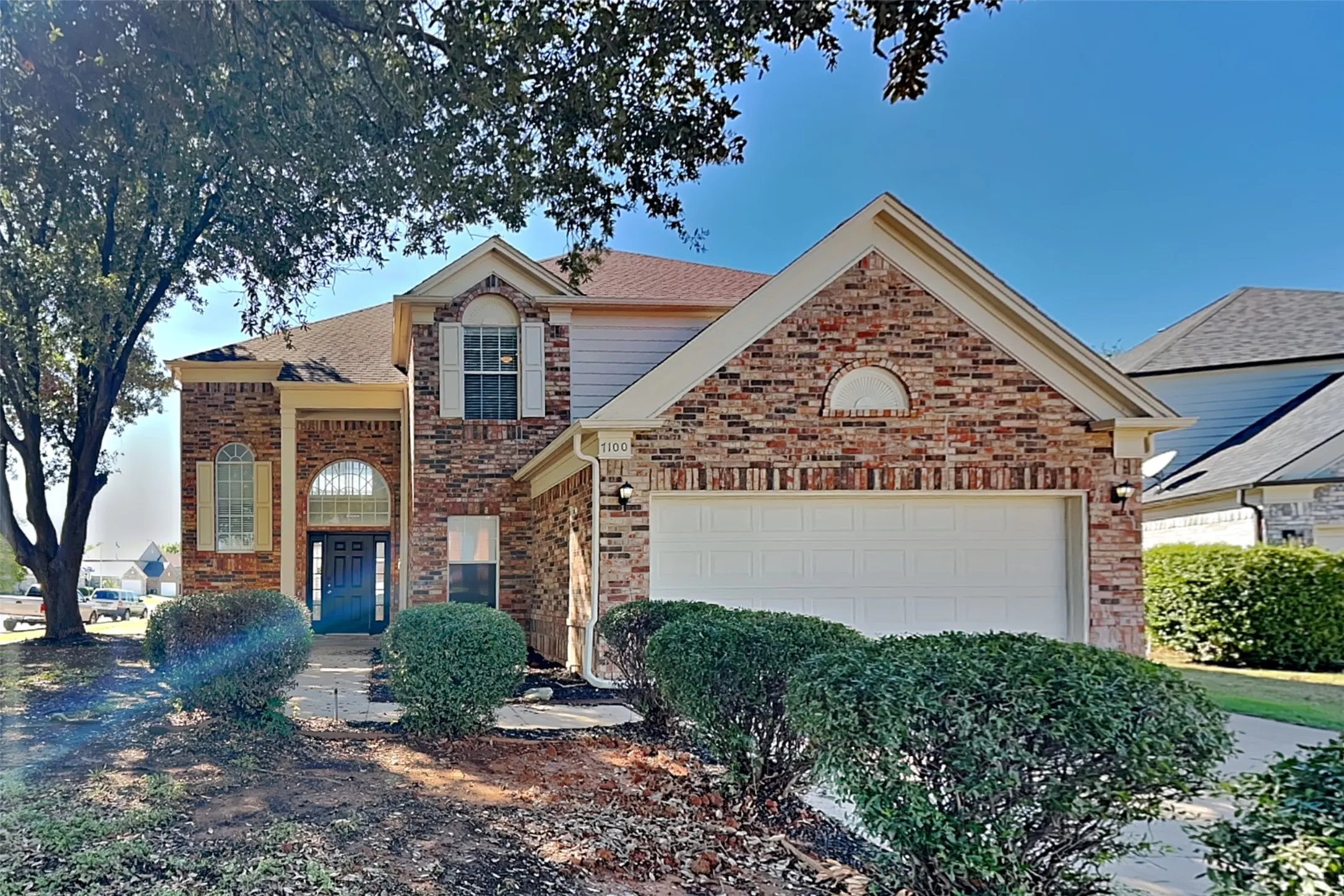 Single Family Residence For Rent in Tarrant County , 7100 Layla Road, Arlington, Texas 76016, 3 Bedroom, 3 Bathroom, 2 Garage spaces, 2,548 Sqft, built in 1990, mls#21406663, Real Estate Agent in Arlington, Homes For Rent in Tarrant county, Homes For Rent in Arlington, Realtor in Arlington Texas, Real Estate Brokerage Independent Realty Texas, Luminita Cordes Realtor