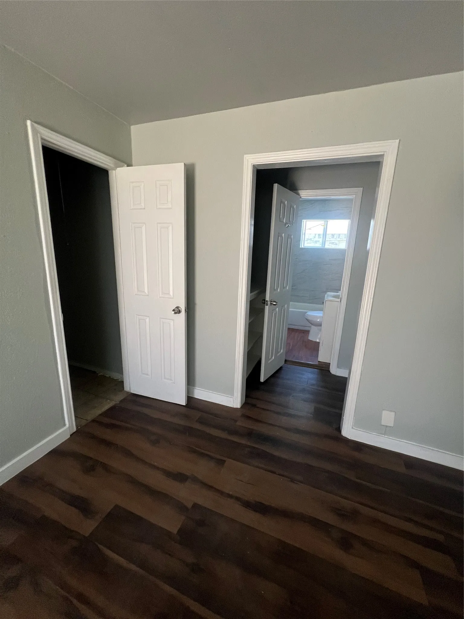Apartment For Rent in Dallas County , 1417 Bennett Avenue B, Dallas, Texas 75206, 1 Bedroom, 1 Bathroom, Garage spaces, 600 Sqft, built in 1957, mls#21406641, Real Estate Agent in Dallas, Homes For Rent in Dallas county, Homes For Rent in Dallas, Realtor in Dallas Texas, Real Estate Brokerage Independent Realty Texas, Luminita Cordes Realtor