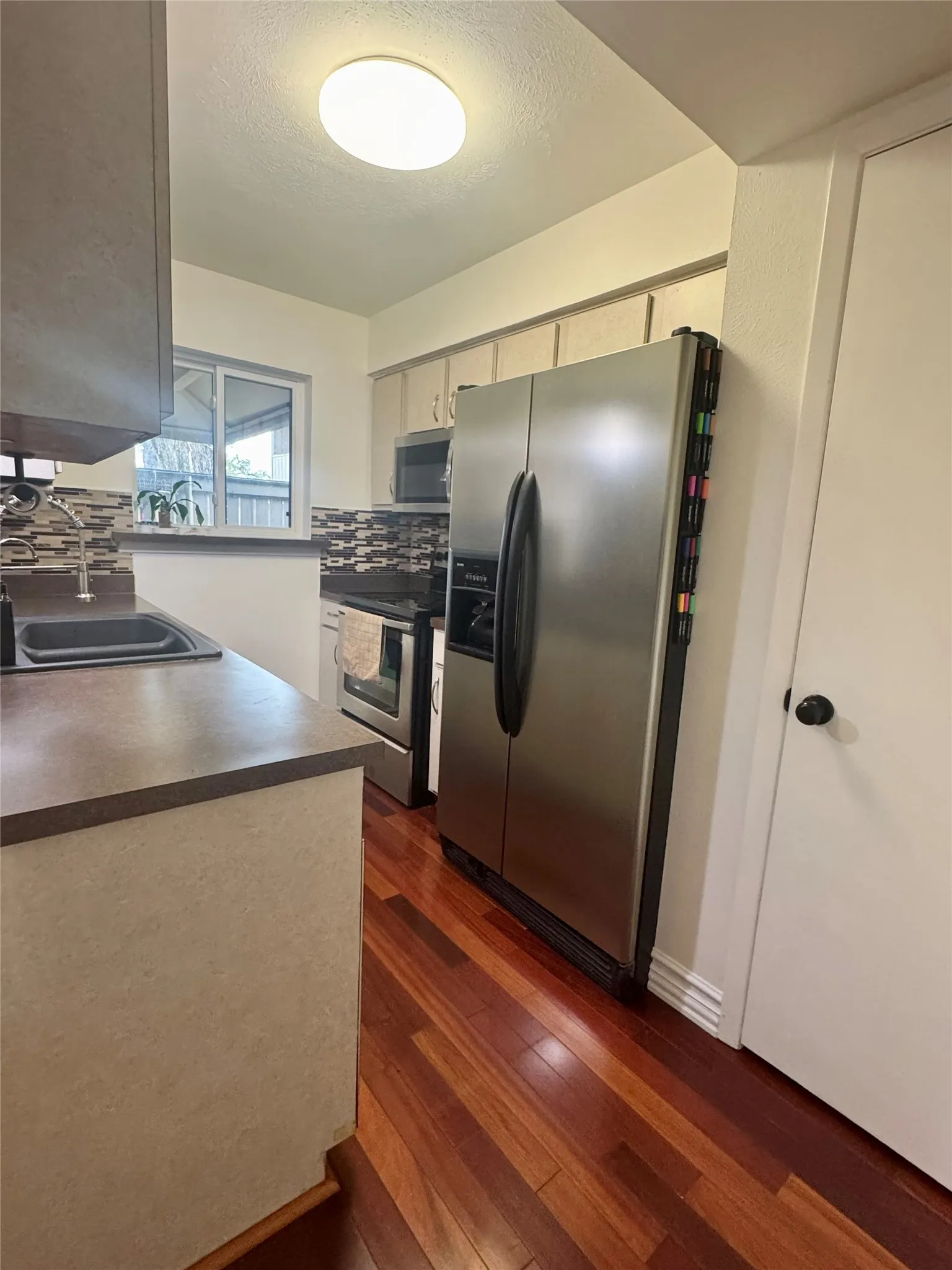 Condominium For Rent in Dallas County , 2805 Rio Branco Street 105G, Farmers Branch, Texas 75234, 2 Bedroom, 2 Bathroom, Garage spaces, 976 Sqft, built in 1970, mls#21402577, Real Estate Agent in Farmers Branch, Homes For Rent in Dallas county, Homes For Rent in Farmers Branch, Realtor in Farmers Branch Texas, Real Estate Brokerage Independent Realty Texas, Luminita Cordes Realtor
