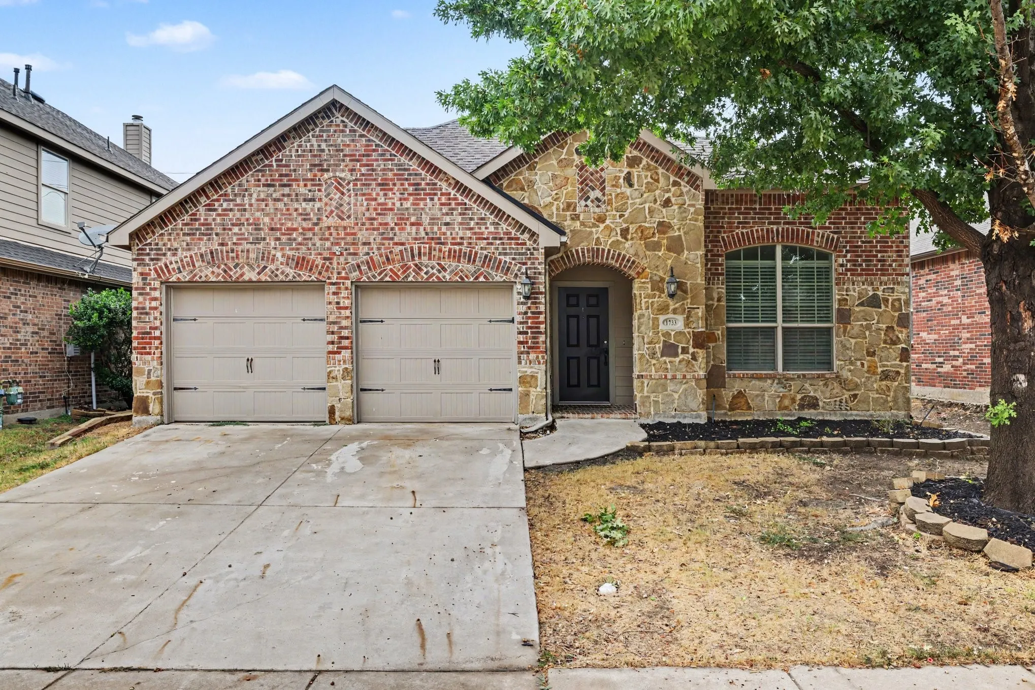 Single Family Residence For Sale
