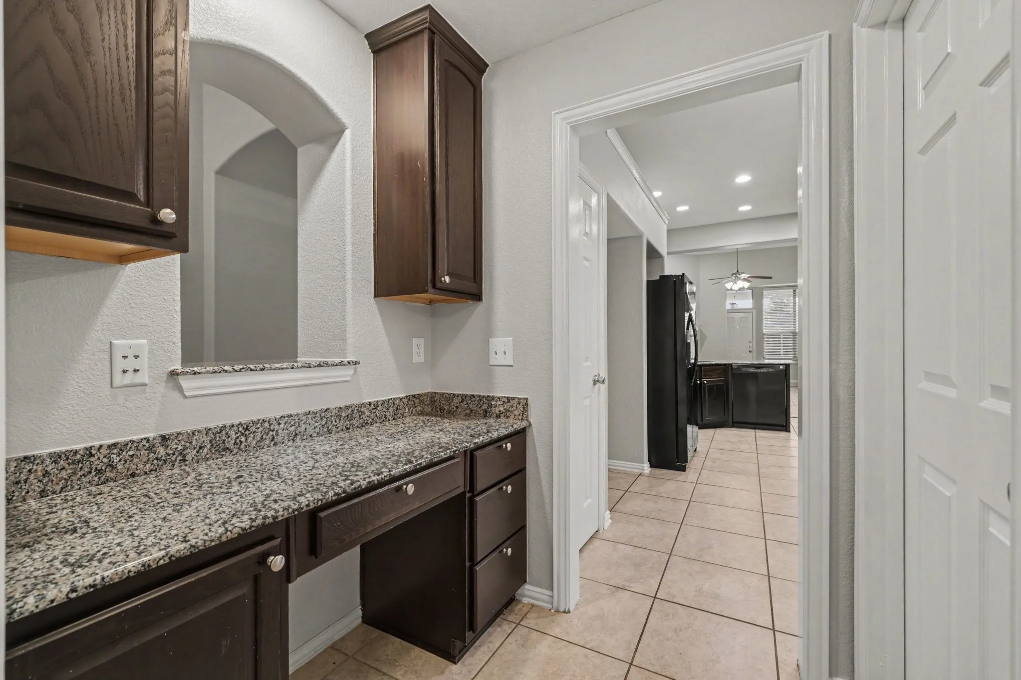 Single Family Residence For Sale in Denton County , 1733 Shoebill Drive, Little Elm, Texas 75068, 3 Bedroom, 2 Bathroom, 2 Garage spaces, 2,214 Sqft, built in 2010, mls#21403438, Real Estate Agent in Little Elm, Homes For Sale in Denton county, Homes For Sale in Little Elm, Realtor in Little Elm Texas, Real Estate Brokerage Independent Realty Texas, Luminita Cordes Realtor