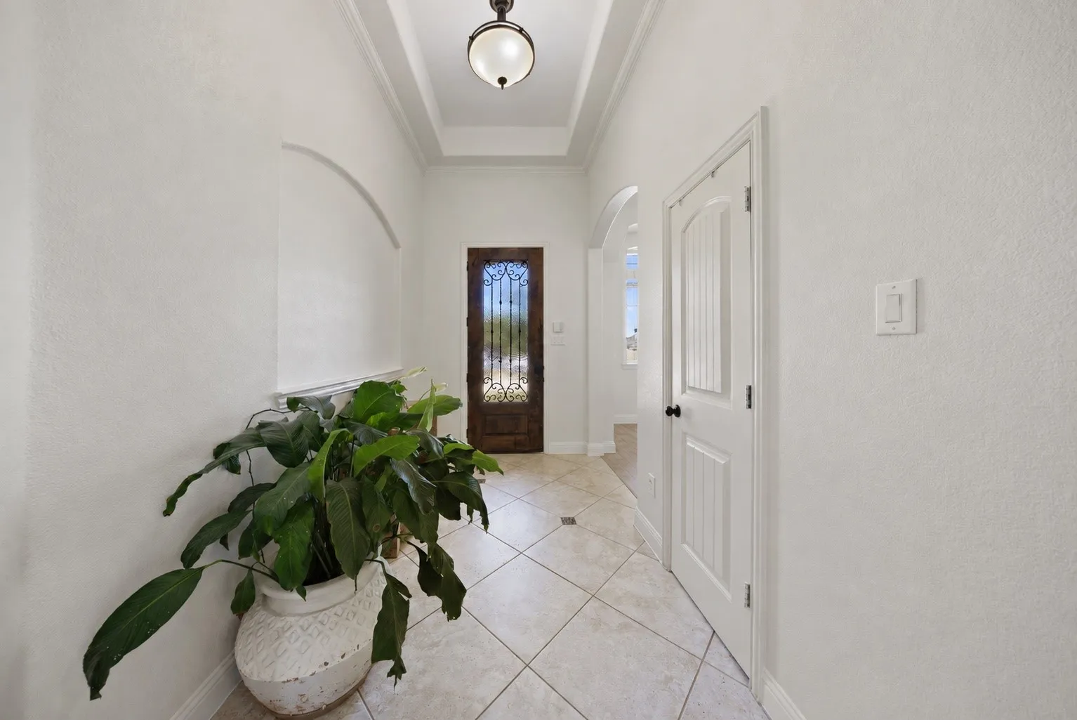 Single Family Residence For Sale in Kaufman County , 3005 Flint Rock Drive, Forney, Texas 75126, 4 Bedroom, 2 Bathroom, Garage spaces, 2,169 Sqft, built in 2015, mls#21403210, Real Estate Agent in Forney, Homes For Sale in Kaufman county, Homes For Sale in Forney, Realtor in Forney Texas, Real Estate Brokerage Independent Realty Texas, Luminita Cordes Realtor