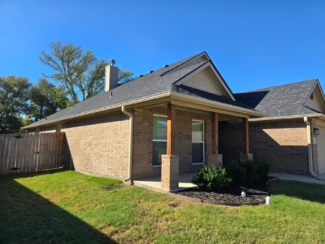 Single Family Residence For Rent in Grayson County , 2008 Wyldewood Way, Sherman, Texas 75092, 3 Bedroom, 2 Bathroom, 2 Garage spaces, 1,645 Sqft, built in 2023, mls#21406671, Real Estate Agent in Sherman, Homes For Rent in Grayson county, Homes For Rent in Sherman, Realtor in Sherman Texas, Real Estate Brokerage Independent Realty Texas, Luminita Cordes Realtor