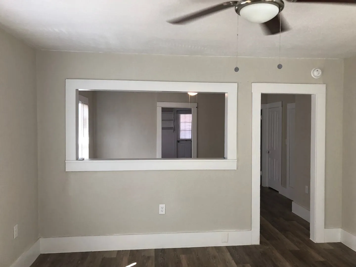 Apartment For Rent in Coleman County , 502 Cottonwood Street 3, Coleman, Texas 76834, 1 Bedroom, 1 Bathroom, Garage spaces, 665 Sqft, built in 0, mls#21406676, Real Estate Agent in Coleman, Homes For Rent in Coleman county, Homes For Rent in Coleman, Realtor in Coleman Texas, Real Estate Brokerage Independent Realty Texas, Luminita Cordes Realtor