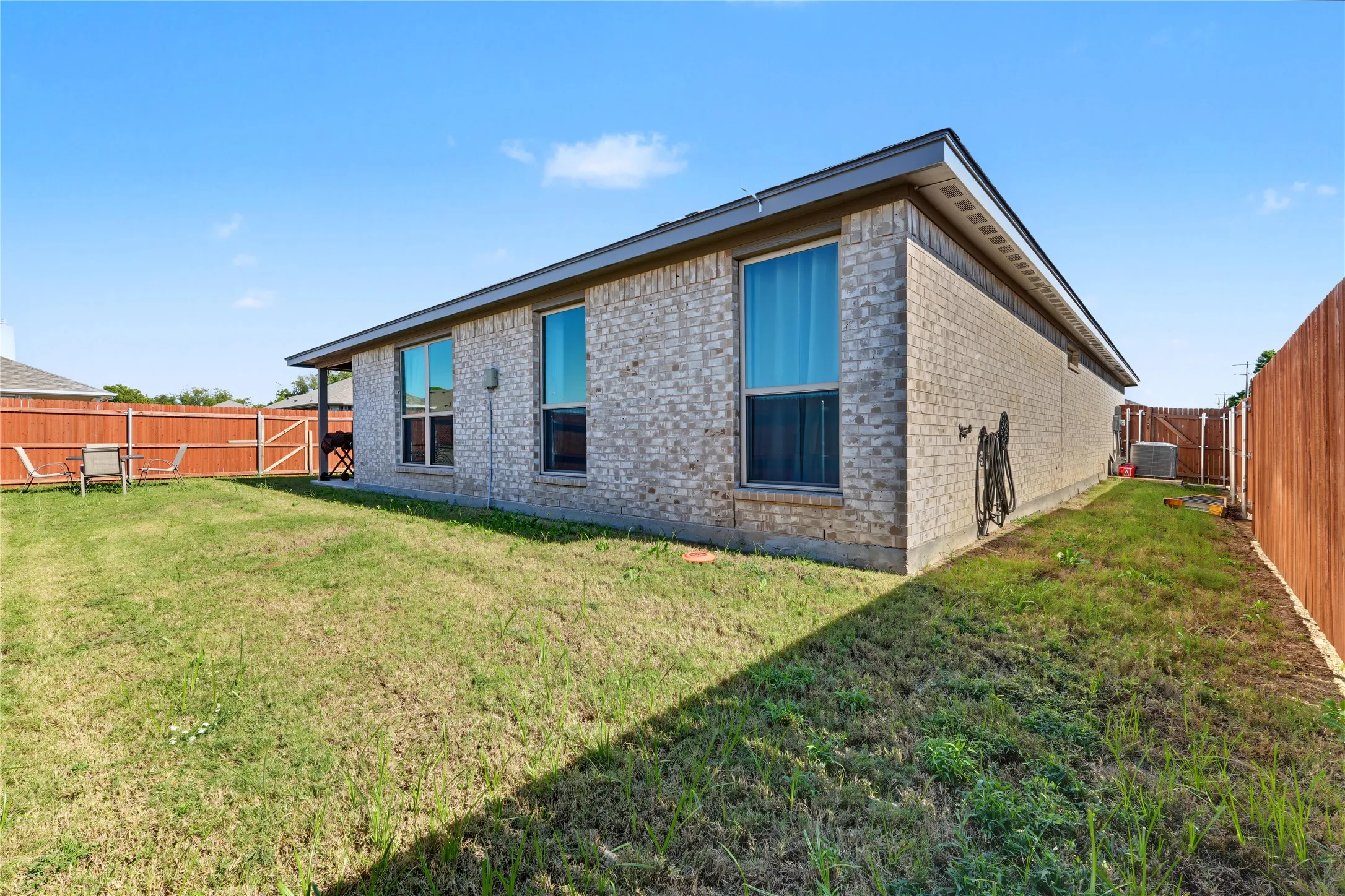 Single Family Residence For Sale in Johnson County , 1400 Quail Creek Drive, Cleburne, Texas 76033, 3 Bedroom, 2 Bathroom, 2 Garage spaces, 1,774 Sqft, built in 2024, mls#21391472, Real Estate Agent in Cleburne, Homes For Sale in Johnson county, Homes For Sale in Cleburne, Realtor in Cleburne Texas, Real Estate Brokerage Independent Realty Texas, Luminita Cordes Realtor