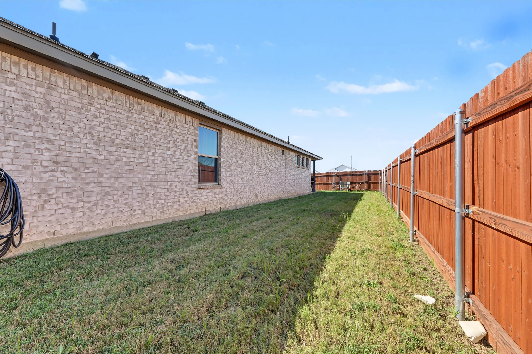 Single Family Residence For Sale in Johnson County , 1400 Quail Creek Drive, Cleburne, Texas 76033, 3 Bedroom, 2 Bathroom, 2 Garage spaces, 1,774 Sqft, built in 2024, mls#21391472, Real Estate Agent in Cleburne, Homes For Sale in Johnson county, Homes For Sale in Cleburne, Realtor in Cleburne Texas, Real Estate Brokerage Independent Realty Texas, Luminita Cordes Realtor