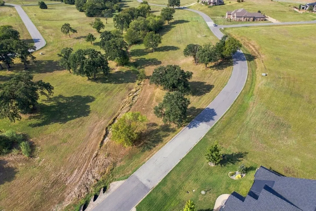 Unimproved Land For Sale in Grayson County , 720 Pronghorn Drive, Gordonville, Texas 76245, 0, 0, Garage spaces, 0 Sqft, built in 0, mls#21398476, Real Estate Agent in Gordonville, Homes For Sale in Grayson county, Homes For Sale in Gordonville, Realtor in Gordonville Texas, Real Estate Brokerage Independent Realty Texas, Luminita Cordes Realtor