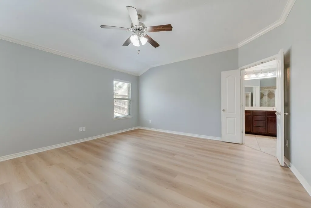 Single Family Residence For Rent in Tarrant County , 5836 Sunny Meadow Lane, Grand Prairie, Texas 75052, 3 Bedroom, 2 Bathroom, 2 Garage spaces, 2,014 Sqft, built in 2012, mls#21406675, Real Estate Agent in Grand Prairie, Homes For Rent in Tarrant county, Homes For Rent in Grand Prairie, Realtor in Grand Prairie Texas, Real Estate Brokerage Independent Realty Texas, Luminita Cordes Realtor