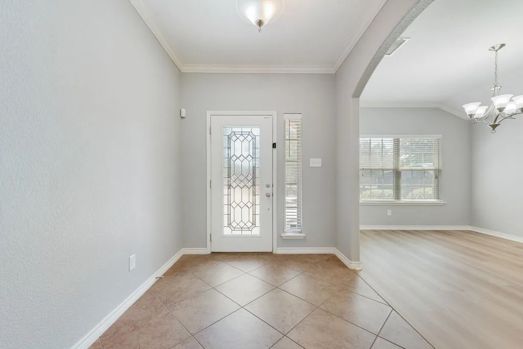 Single Family Residence For Rent in Tarrant County , 5836 Sunny Meadow Lane, Grand Prairie, Texas 75052, 3 Bedroom, 2 Bathroom, 2 Garage spaces, 2,014 Sqft, built in 2012, mls#21406675, Real Estate Agent in Grand Prairie, Homes For Rent in Tarrant county, Homes For Rent in Grand Prairie, Realtor in Grand Prairie Texas, Real Estate Brokerage Independent Realty Texas, Luminita Cordes Realtor