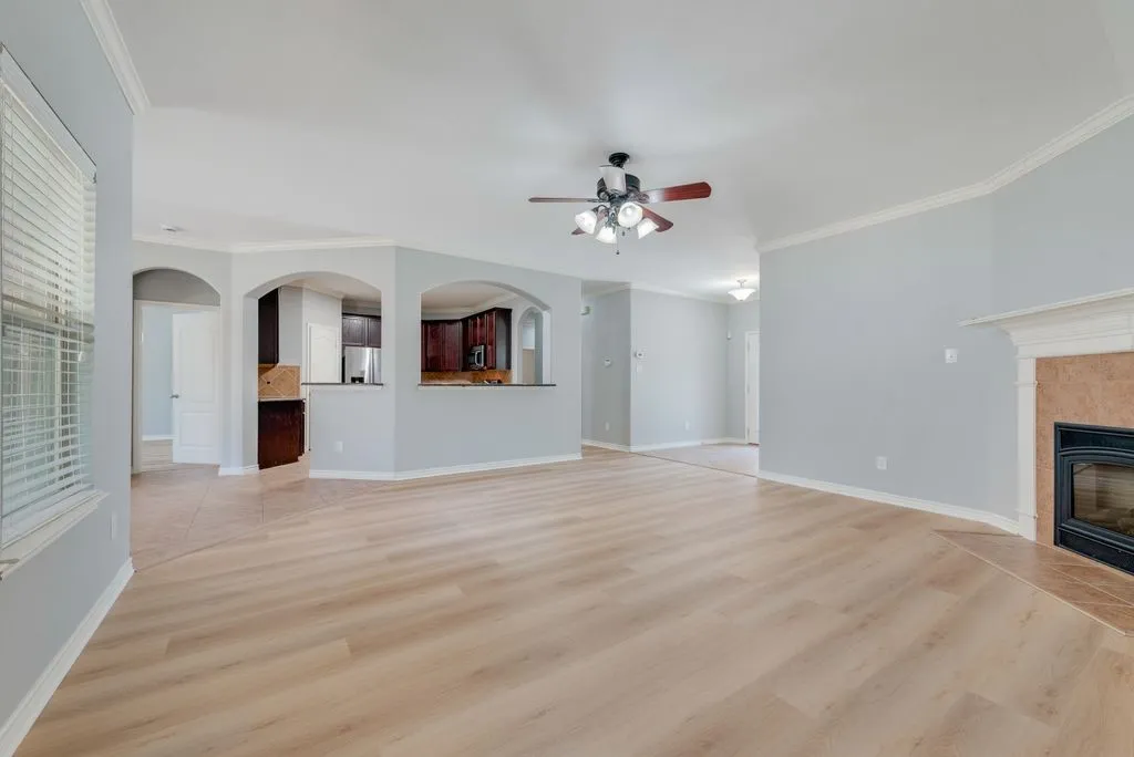 Single Family Residence For Rent in Tarrant County , 5836 Sunny Meadow Lane, Grand Prairie, Texas 75052, 3 Bedroom, 2 Bathroom, 2 Garage spaces, 2,014 Sqft, built in 2012, mls#21406675, Real Estate Agent in Grand Prairie, Homes For Rent in Tarrant county, Homes For Rent in Grand Prairie, Realtor in Grand Prairie Texas, Real Estate Brokerage Independent Realty Texas, Luminita Cordes Realtor