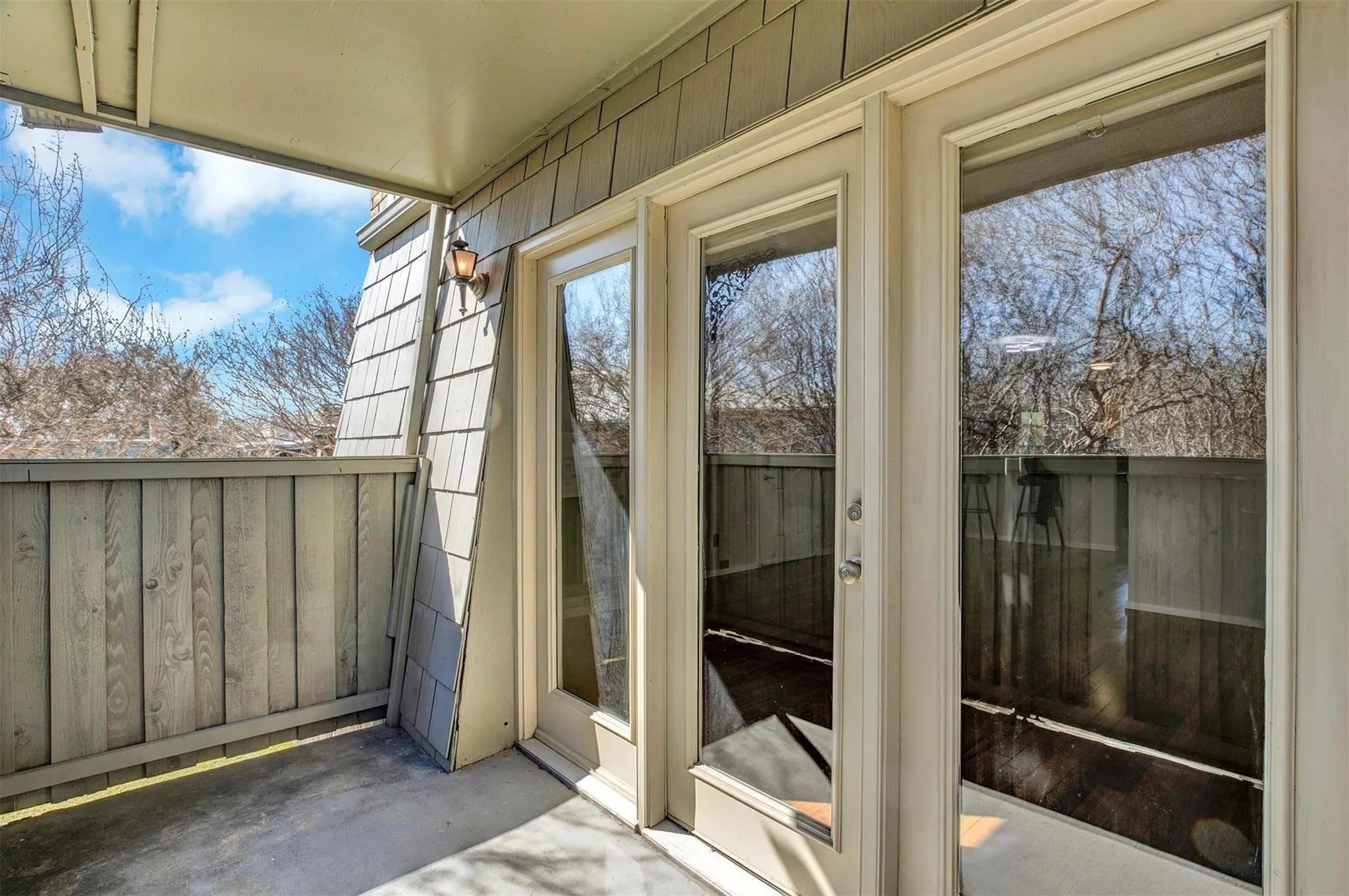 Condominium For Sale in Dallas County , 7705 Meadow Park Drive 209, Dallas, Texas 75230, 1 Bedroom, 1 Bathroom, Garage spaces, 819 Sqft, built in 1963, mls#21406485, Real Estate Agent in Dallas, Homes For Sale in Dallas county, Homes For Sale in Dallas, Realtor in Dallas Texas, Real Estate Brokerage Independent Realty Texas, Luminita Cordes Realtor