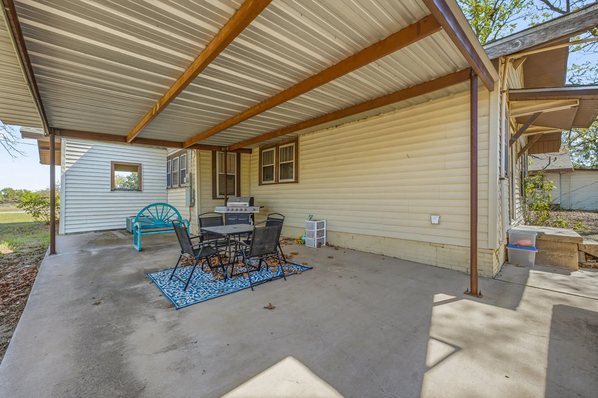 Single Family Residence For Sale in Eastland County , 218 W Rogan Street, Gorman, Texas 76454, 2 Bedroom, 1 Bathroom, Garage spaces, 1,560 Sqft, built in 1938, mls#21404800, Real Estate Agent in Gorman, Homes For Sale in Eastland county, Homes For Sale in Gorman, Realtor in Gorman Texas, Real Estate Brokerage Independent Realty Texas, Luminita Cordes Realtor