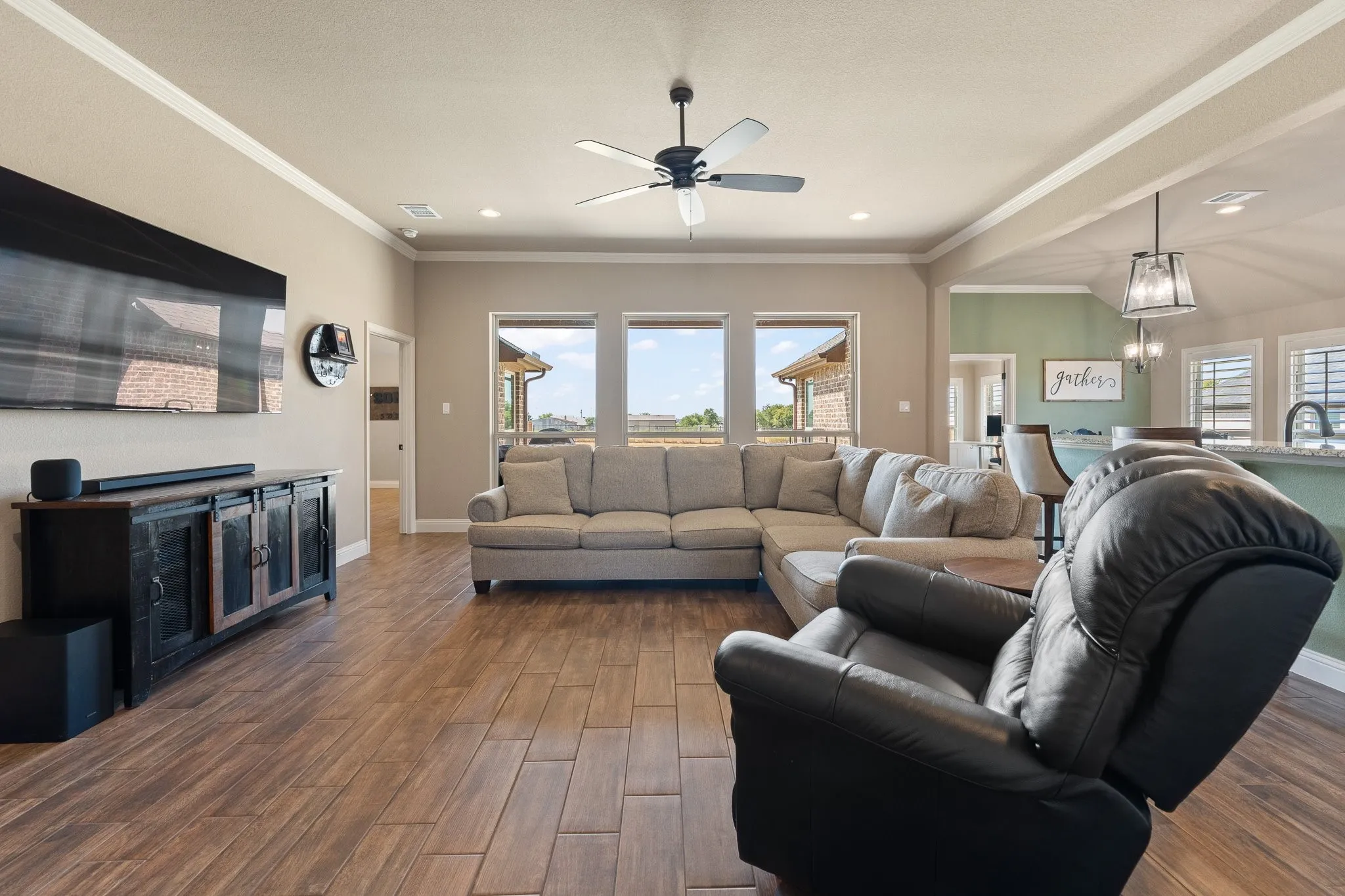Single Family Residence For Sale in Johnson County , 121 Tall Pine Drive, Godley, Texas 76044, 3 Bedroom, 2 Bathroom, 2 Garage spaces, 2,126 Sqft, built in 2020, mls#21405323, Real Estate Agent in Godley, Homes For Sale in Johnson county, Homes For Sale in Godley, Realtor in Godley Texas, Real Estate Brokerage Independent Realty Texas, Luminita Cordes Realtor