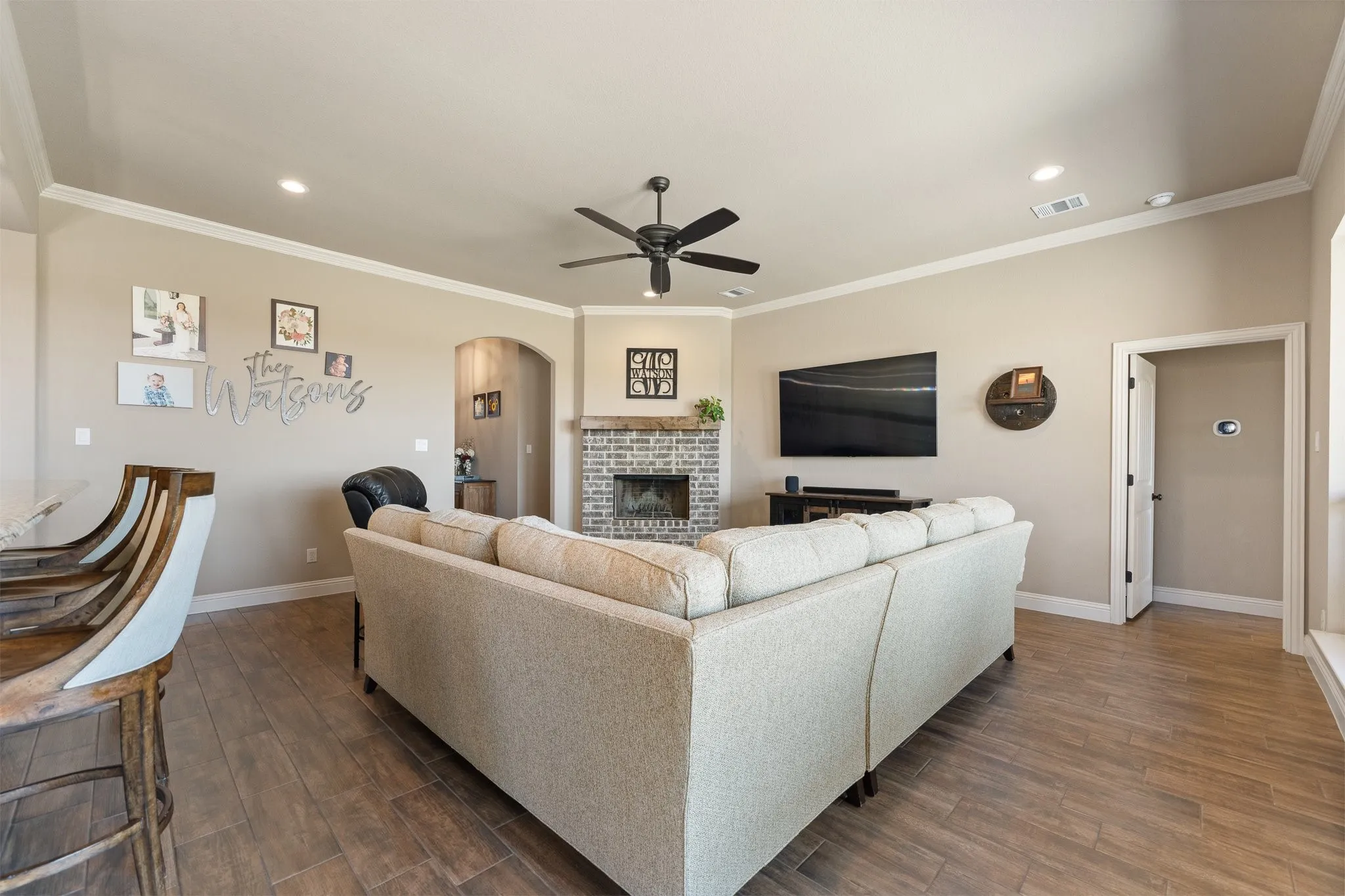 Single Family Residence For Sale in Johnson County , 121 Tall Pine Drive, Godley, Texas 76044, 3 Bedroom, 2 Bathroom, 2 Garage spaces, 2,126 Sqft, built in 2020, mls#21405323, Real Estate Agent in Godley, Homes For Sale in Johnson county, Homes For Sale in Godley, Realtor in Godley Texas, Real Estate Brokerage Independent Realty Texas, Luminita Cordes Realtor