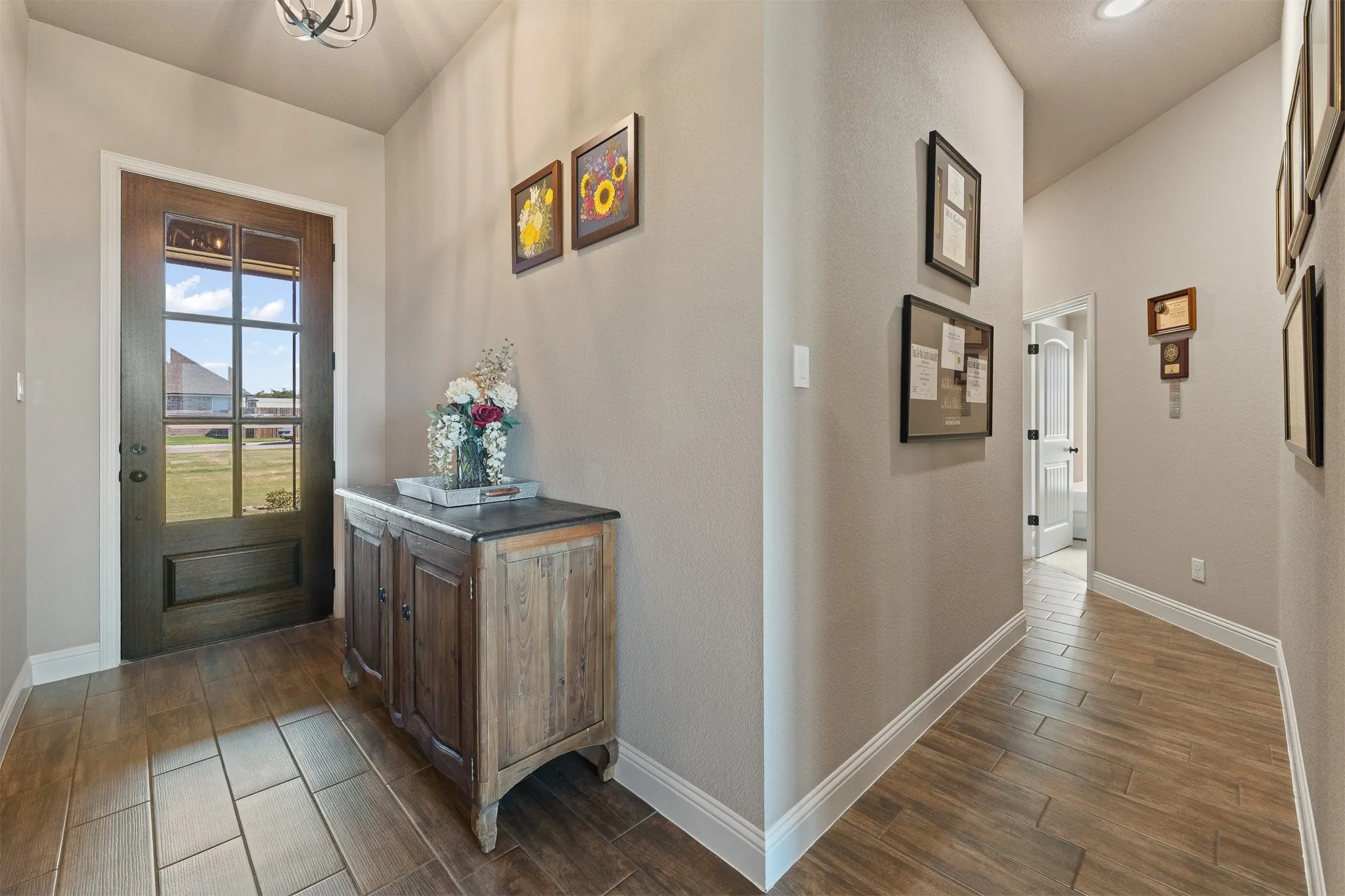 Single Family Residence For Sale in Johnson County , 121 Tall Pine Drive, Godley, Texas 76044, 3 Bedroom, 2 Bathroom, 2 Garage spaces, 2,126 Sqft, built in 2020, mls#21405323, Real Estate Agent in Godley, Homes For Sale in Johnson county, Homes For Sale in Godley, Realtor in Godley Texas, Real Estate Brokerage Independent Realty Texas, Luminita Cordes Realtor