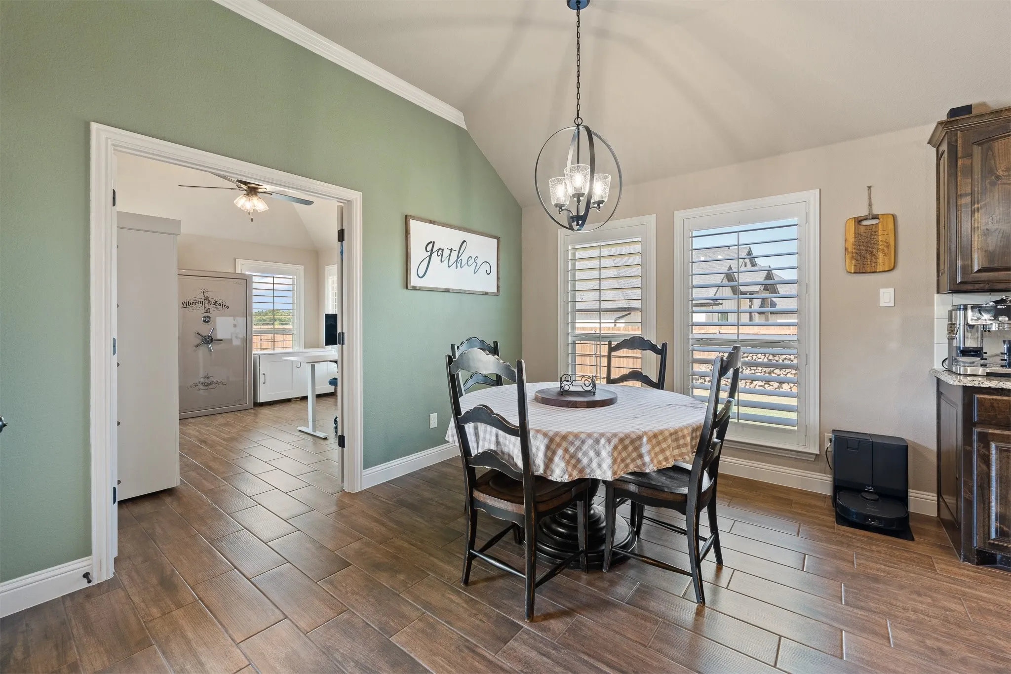 Single Family Residence For Sale in Johnson County , 121 Tall Pine Drive, Godley, Texas 76044, 3 Bedroom, 2 Bathroom, 2 Garage spaces, 2,126 Sqft, built in 2020, mls#21405323, Real Estate Agent in Godley, Homes For Sale in Johnson county, Homes For Sale in Godley, Realtor in Godley Texas, Real Estate Brokerage Independent Realty Texas, Luminita Cordes Realtor