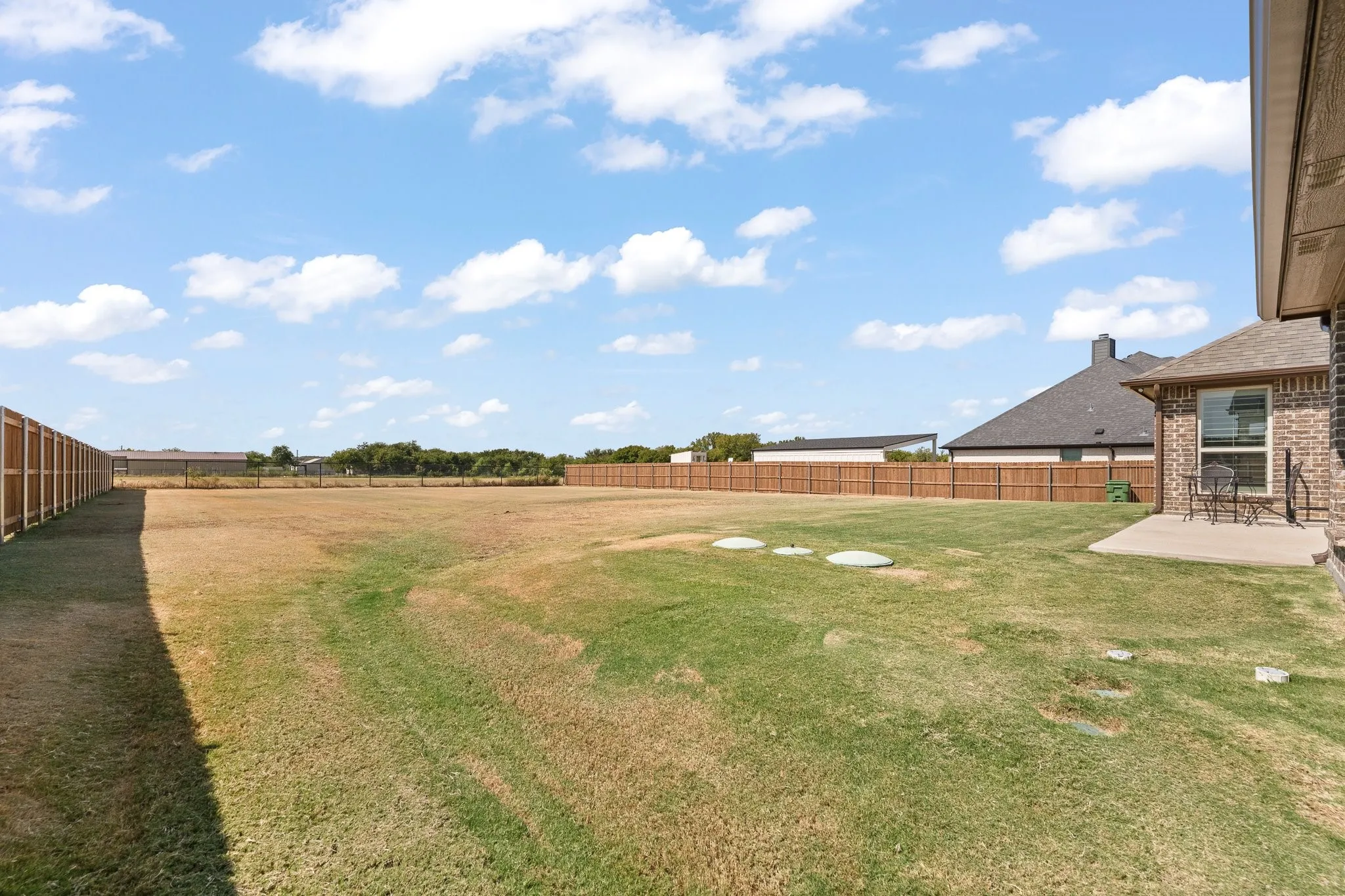 Single Family Residence For Sale in Johnson County , 121 Tall Pine Drive, Godley, Texas 76044, 3 Bedroom, 2 Bathroom, 2 Garage spaces, 2,126 Sqft, built in 2020, mls#21405323, Real Estate Agent in Godley, Homes For Sale in Johnson county, Homes For Sale in Godley, Realtor in Godley Texas, Real Estate Brokerage Independent Realty Texas, Luminita Cordes Realtor