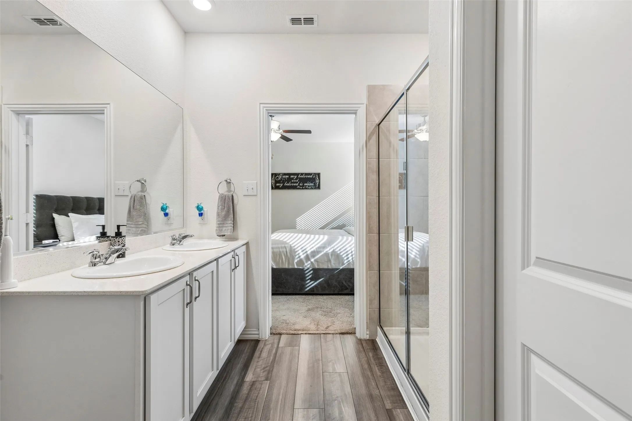 Single Family Residence For Sale in Denton County , 1218 Seurat Court, Little Elm, Texas 75068, 4 Bedroom, 2 Bathroom, 2 Garage spaces, 2,016 Sqft, built in 2020, mls#21395360, Real Estate Agent in Little Elm, Homes For Sale in Denton county, Homes For Sale in Little Elm, Realtor in Little Elm Texas, Real Estate Brokerage Independent Realty Texas, Luminita Cordes Realtor