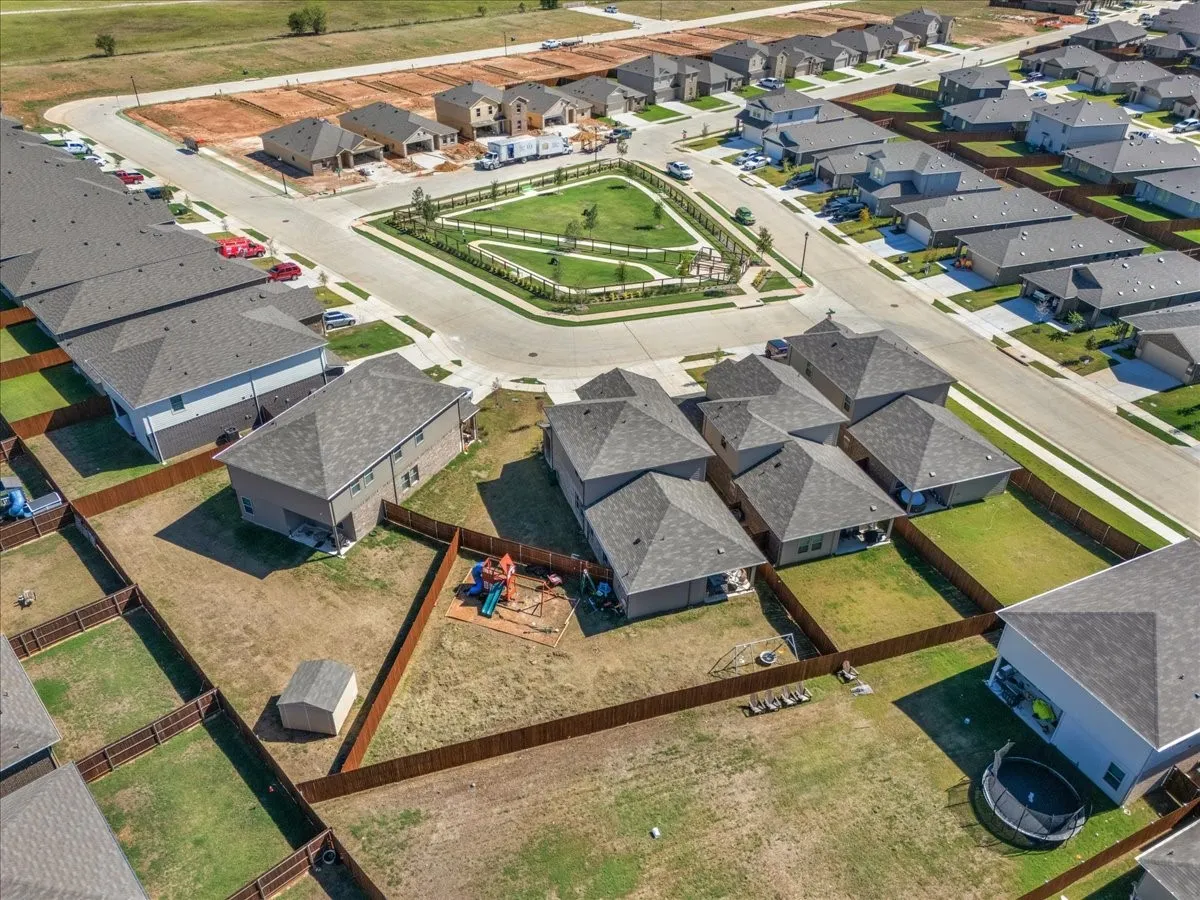 Single Family Residence For Sale in Wise County , 156 Lilywood Lane, Boyd, Texas 76023, 4 Bedroom, 3 Bathroom, 2 Garage spaces, 2,367 Sqft, built in 2025, mls#21404984, Real Estate Agent in Boyd, Homes For Sale in Wise county, Homes For Sale in Boyd, Realtor in Boyd Texas, Real Estate Brokerage Independent Realty Texas, Luminita Cordes Realtor