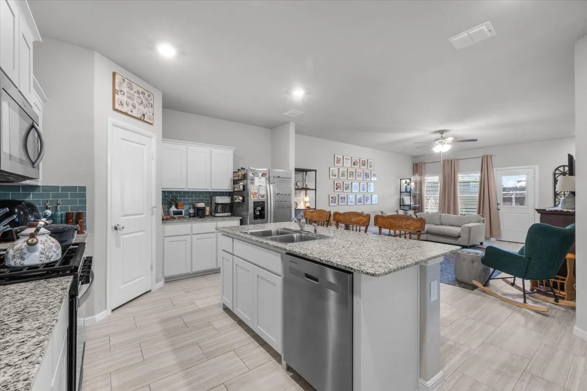Single Family Residence For Sale in Wise County , 156 Lilywood Lane, Boyd, Texas 76023, 4 Bedroom, 3 Bathroom, 2 Garage spaces, 2,367 Sqft, built in 2025, mls#21404984, Real Estate Agent in Boyd, Homes For Sale in Wise county, Homes For Sale in Boyd, Realtor in Boyd Texas, Real Estate Brokerage Independent Realty Texas, Luminita Cordes Realtor