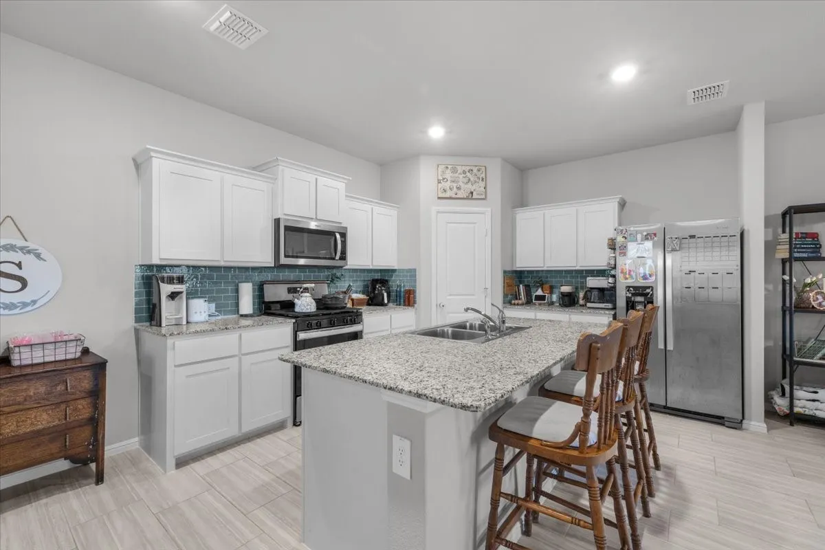 Single Family Residence For Sale in Wise County , 156 Lilywood Lane, Boyd, Texas 76023, 4 Bedroom, 3 Bathroom, 2 Garage spaces, 2,367 Sqft, built in 2025, mls#21404984, Real Estate Agent in Boyd, Homes For Sale in Wise county, Homes For Sale in Boyd, Realtor in Boyd Texas, Real Estate Brokerage Independent Realty Texas, Luminita Cordes Realtor