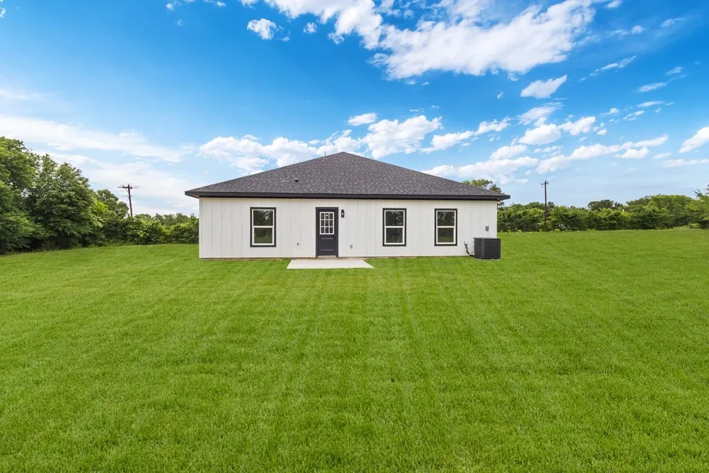 Single Family Residence For Sale in Henderson County , 1705 Tool Drive, Tool, Texas 75143, 4 Bedroom, 2 Bathroom, 2 Garage spaces, 1,674 Sqft, built in 2026, mls#21406680, Real Estate Agent in Tool, Homes For Sale in Henderson county, Homes For Sale in Tool, Realtor in Tool Texas, Real Estate Brokerage Independent Realty Texas, Luminita Cordes Realtor