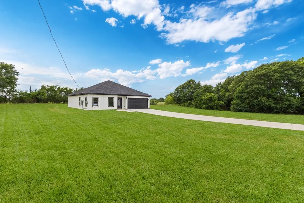 Single Family Residence For Sale in Henderson County , 1705 Tool Drive, Tool, Texas 75143, 4 Bedroom, 2 Bathroom, 2 Garage spaces, 1,674 Sqft, built in 2026, mls#21406680, Real Estate Agent in Tool, Homes For Sale in Henderson county, Homes For Sale in Tool, Realtor in Tool Texas, Real Estate Brokerage Independent Realty Texas, Luminita Cordes Realtor