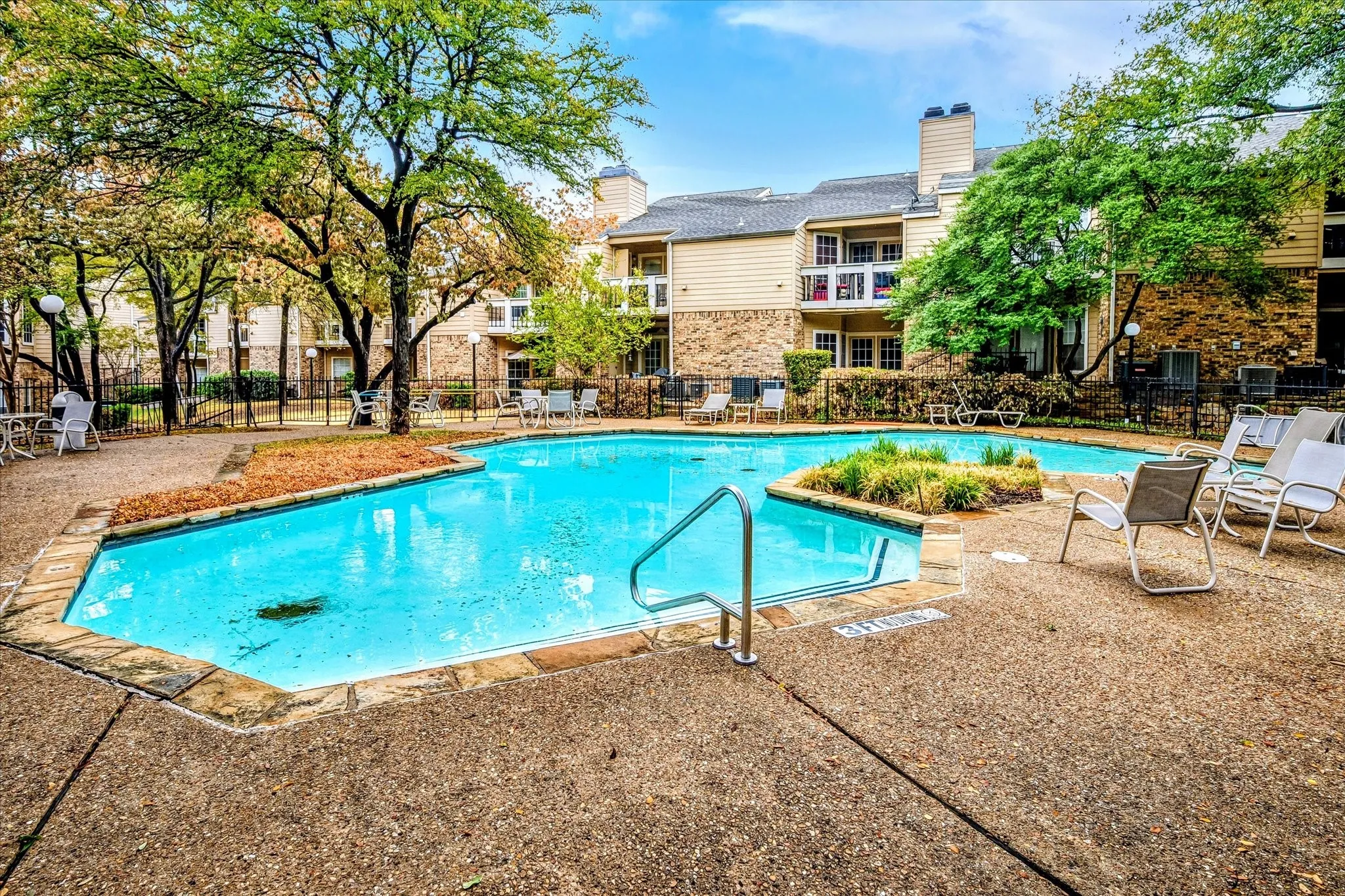 Condominium For Rent in Dallas County , 14277 Preston Road 1028, Dallas, Texas 75254, 2 Bedroom, 2 Bathroom, Garage spaces, 1,217 Sqft, built in 1982, mls#21400852, Real Estate Agent in Dallas, Homes For Rent in Dallas county, Homes For Rent in Dallas, Realtor in Dallas Texas, Real Estate Brokerage Independent Realty Texas, Luminita Cordes Realtor