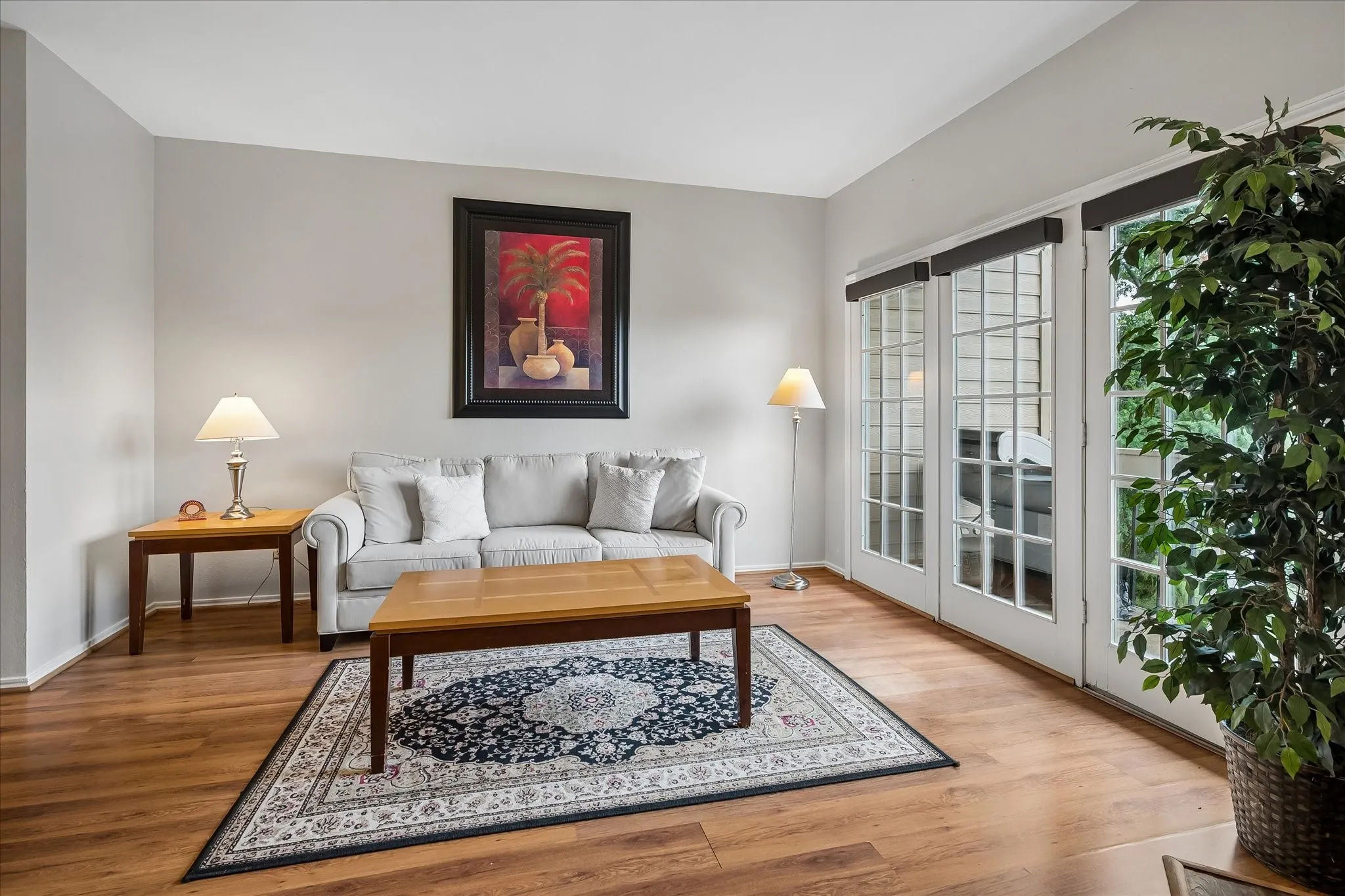 Condominium For Rent in Dallas County , 14277 Preston Road 1028, Dallas, Texas 75254, 2 Bedroom, 2 Bathroom, Garage spaces, 1,217 Sqft, built in 1982, mls#21400852, Real Estate Agent in Dallas, Homes For Rent in Dallas county, Homes For Rent in Dallas, Realtor in Dallas Texas, Real Estate Brokerage Independent Realty Texas, Luminita Cordes Realtor