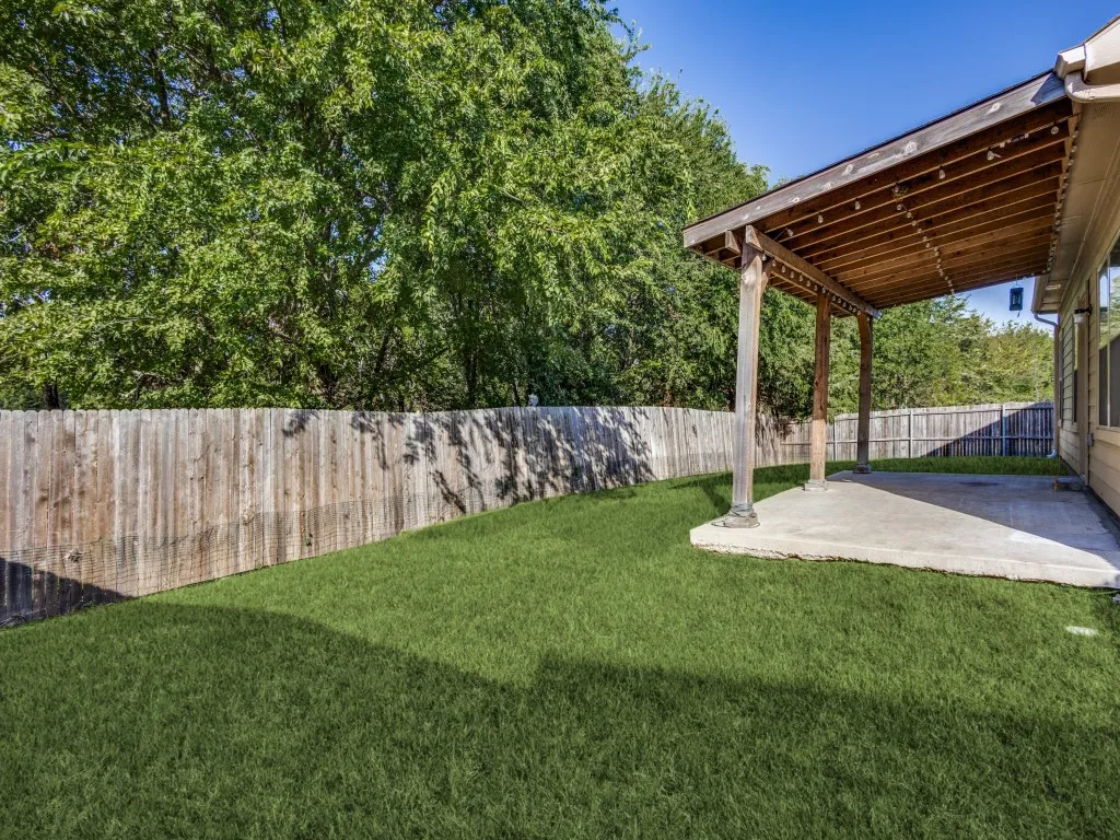Single Family Residence For Rent in Collin County , 1201 Jasper Crossing, Princeton, Texas 75407, 5 Bedroom, 4 Bathroom, 2 Garage spaces, 2,338 Sqft, built in 2017, mls#21404041, Real Estate Agent in Princeton, Homes For Rent in Collin county, Homes For Rent in Princeton, Realtor in Princeton Texas, Real Estate Brokerage Independent Realty Texas, Luminita Cordes Realtor