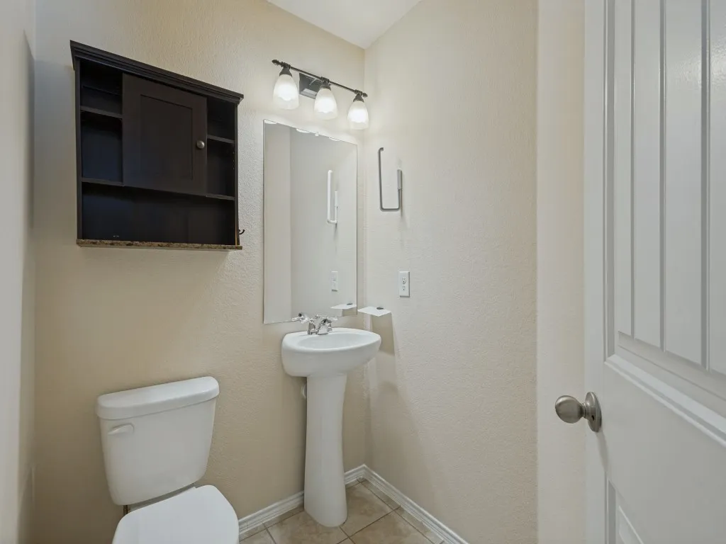Single Family Residence For Rent in Collin County , 1201 Jasper Crossing, Princeton, Texas 75407, 5 Bedroom, 4 Bathroom, 2 Garage spaces, 2,338 Sqft, built in 2017, mls#21404041, Real Estate Agent in Princeton, Homes For Rent in Collin county, Homes For Rent in Princeton, Realtor in Princeton Texas, Real Estate Brokerage Independent Realty Texas, Luminita Cordes Realtor