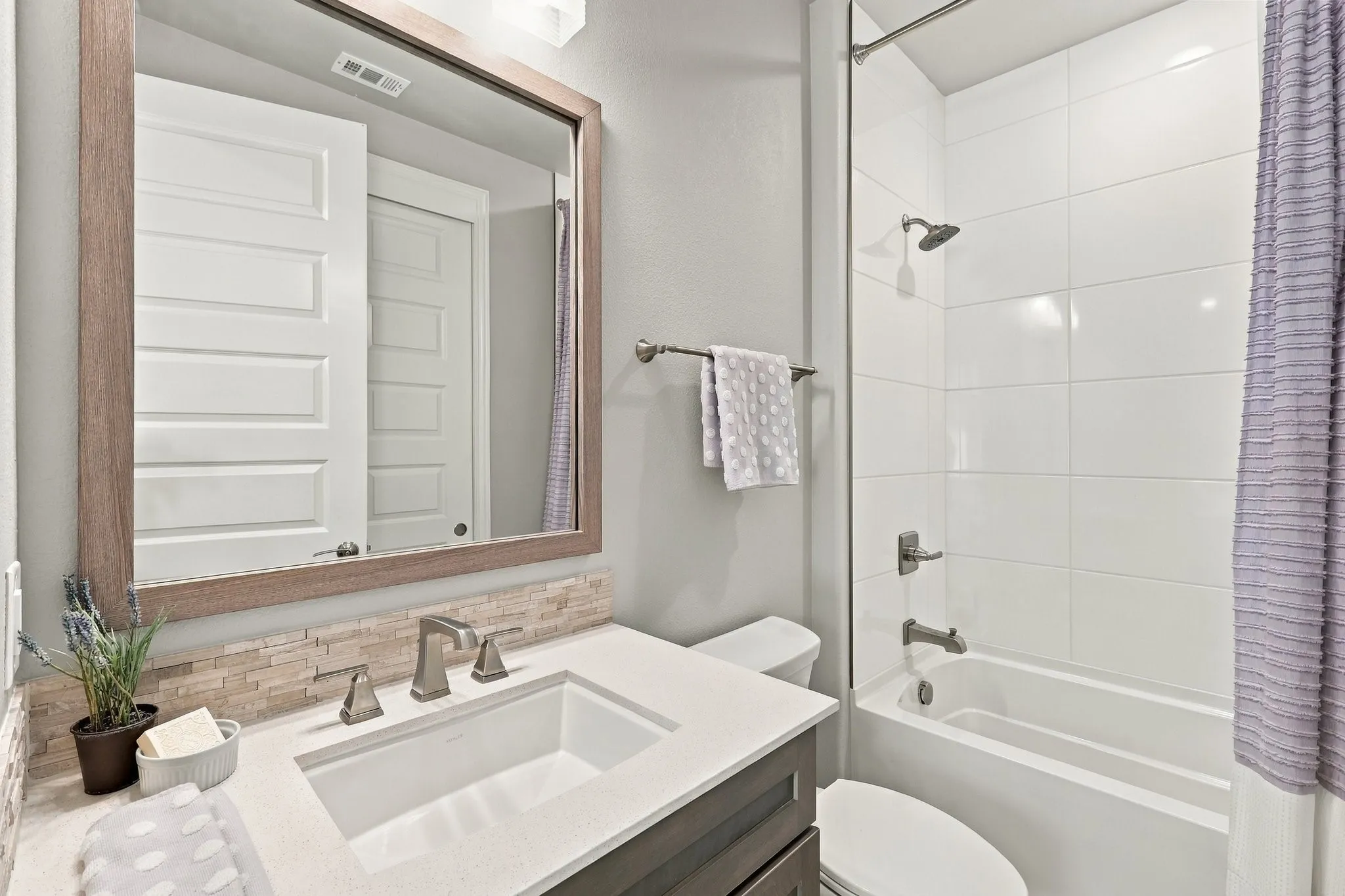 Single Family Residence For Sale in Denton County , 12525 Copper Ore Way, Denton, Texas 76207, 2 Bedroom, 3 Bathroom, 2 Garage spaces, 2,169 Sqft, built in 2022, mls#21406507, Real Estate Agent in Denton, Homes For Sale in Denton county, Homes For Sale in Denton, Realtor in Denton Texas, Real Estate Brokerage Independent Realty Texas, Luminita Cordes Realtor