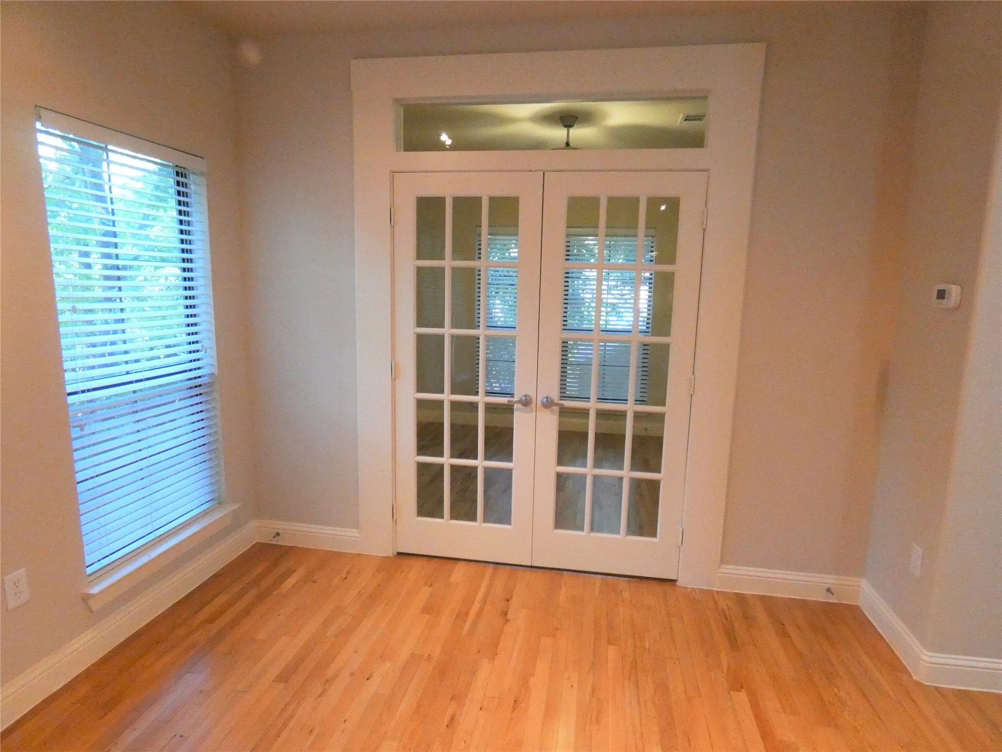 Apartment For Rent in Dallas County , 6159 Oram Street 203, Dallas, Texas 75214, 2 Bedroom, 2 Bathroom, 2 Garage spaces, 1,153 Sqft, built in 2007, mls#21401395, Real Estate Agent in Dallas, Homes For Rent in Dallas county, Homes For Rent in Dallas, Realtor in Dallas Texas, Real Estate Brokerage Independent Realty Texas, Luminita Cordes Realtor