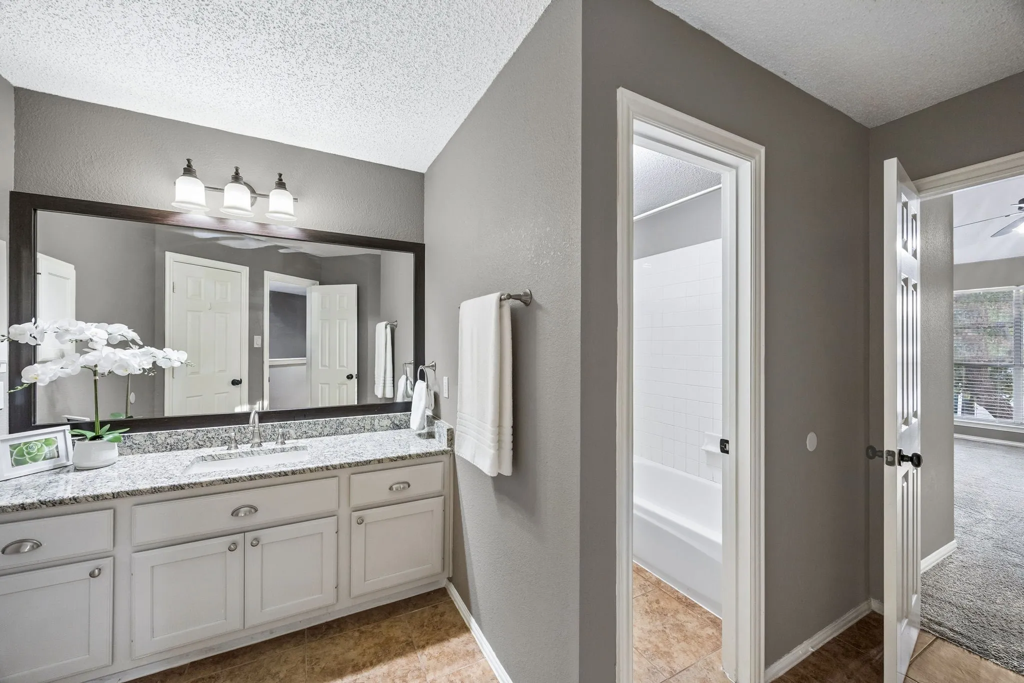 Single Family Residence For Sale in Collin County , 5113 Promise Land Drive, Frisco, Texas 75035, 5 Bedroom, 3 Bathroom, 2 Garage spaces, 3,027 Sqft, built in 1992, mls#21392674, Real Estate Agent in Frisco, Homes For Sale in Collin county, Homes For Sale in Frisco, Realtor in Frisco Texas, Real Estate Brokerage Independent Realty Texas, Luminita Cordes Realtor
