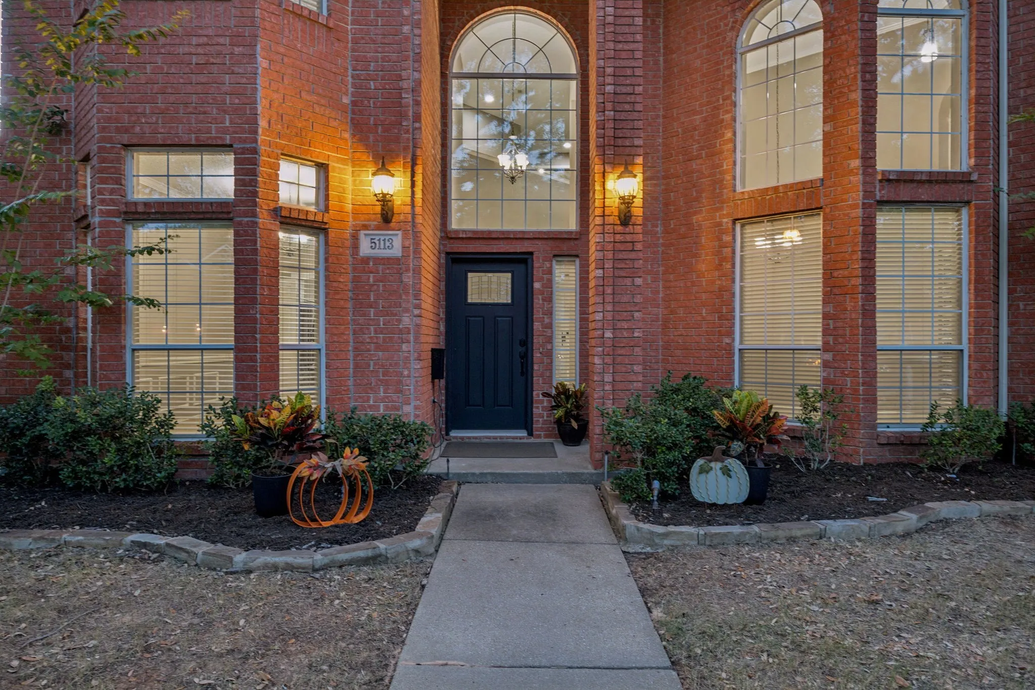 Single Family Residence For Sale