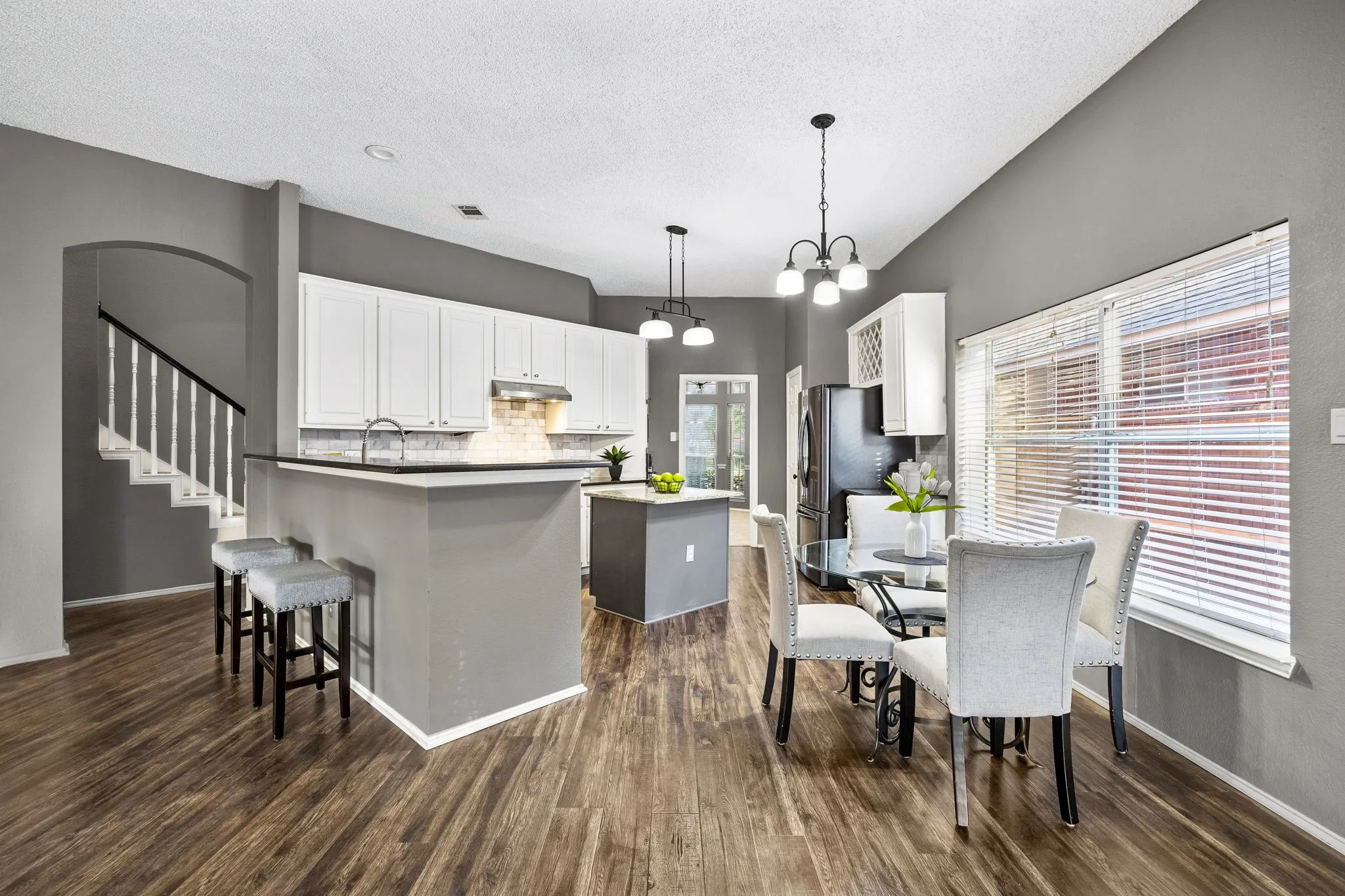 Single Family Residence For Sale in Collin County , 5113 Promise Land Drive, Frisco, Texas 75035, 5 Bedroom, 3 Bathroom, 2 Garage spaces, 3,027 Sqft, built in 1992, mls#21392674, Real Estate Agent in Frisco, Homes For Sale in Collin county, Homes For Sale in Frisco, Realtor in Frisco Texas, Real Estate Brokerage Independent Realty Texas, Luminita Cordes Realtor
