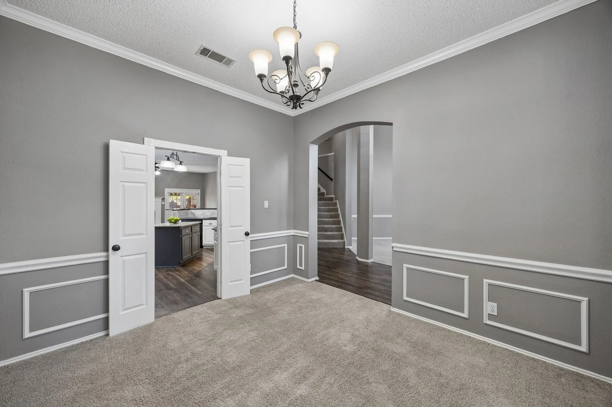 Single Family Residence For Sale in Collin County , 5113 Promise Land Drive, Frisco, Texas 75035, 5 Bedroom, 3 Bathroom, 2 Garage spaces, 3,027 Sqft, built in 1992, mls#21392674, Real Estate Agent in Frisco, Homes For Sale in Collin county, Homes For Sale in Frisco, Realtor in Frisco Texas, Real Estate Brokerage Independent Realty Texas, Luminita Cordes Realtor