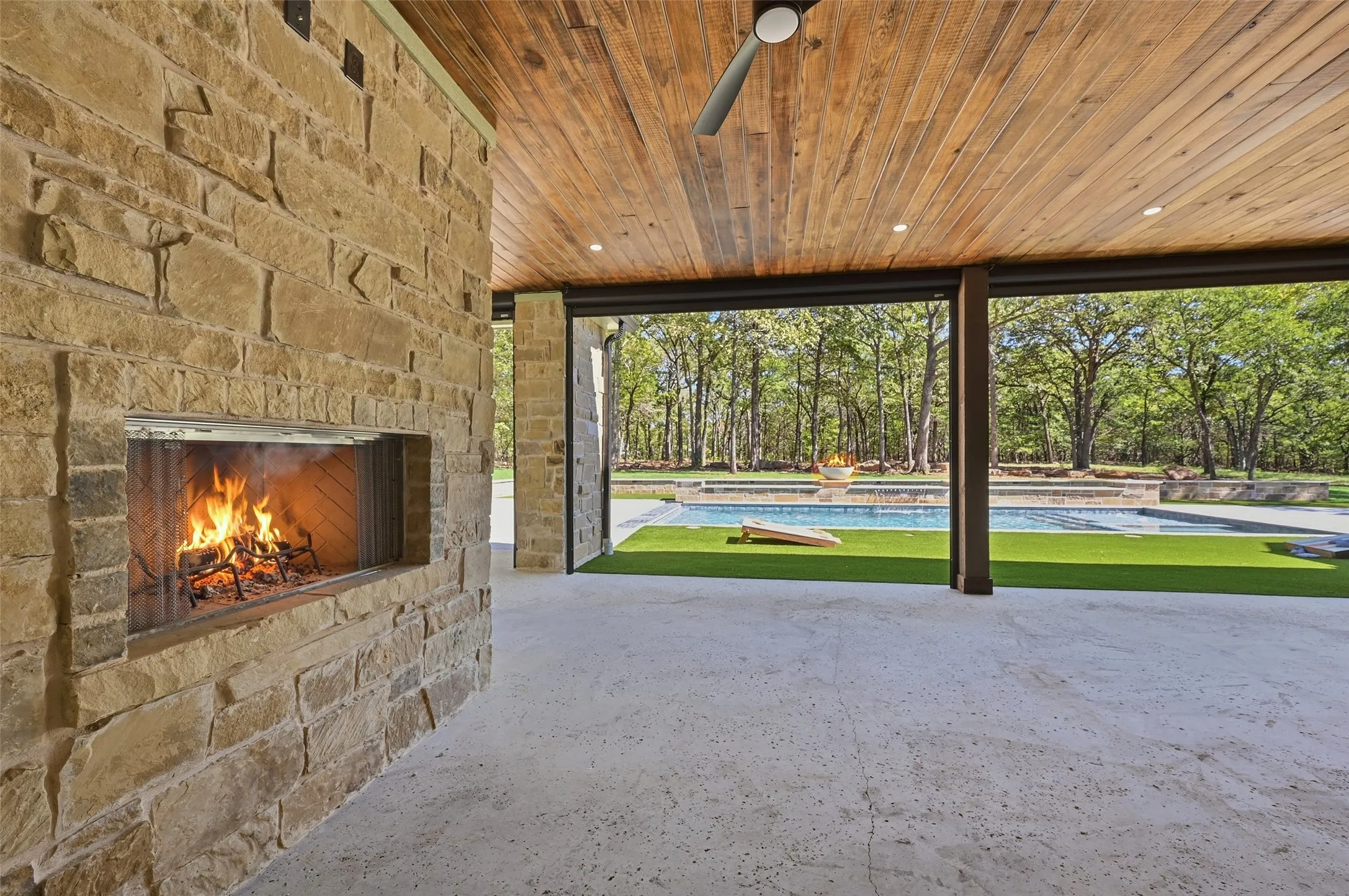 Single Family Residence For Sale in Grayson County , 336 White Tail Way, Pottsboro, Texas 75076, 3 Bedroom, 4 Bathroom, 2 Garage spaces, 2,926 Sqft, built in 2026, mls#21405120, Real Estate Agent in Pottsboro, Homes For Sale in Grayson county, Homes For Sale in Pottsboro, Realtor in Pottsboro Texas, Real Estate Brokerage Independent Realty Texas, Luminita Cordes Realtor