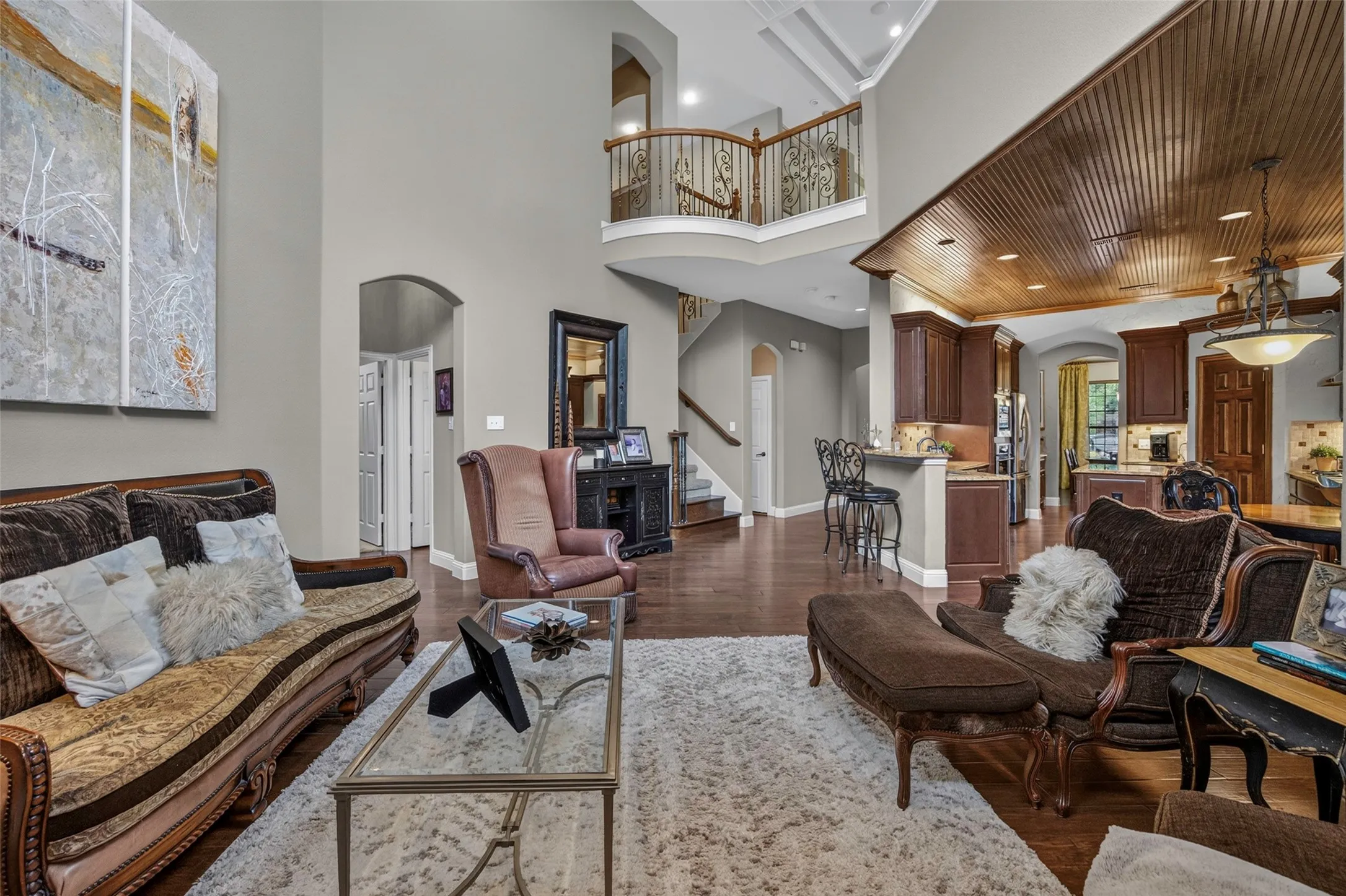 Single Family Residence For Sale in Tarrant County , 6820 River Park Circle, Fort Worth, Texas 76116, 3 Bedroom, 4 Bathroom, 2 Garage spaces, 3,235 Sqft, built in 2006, mls#21403585, Real Estate Agent in Fort Worth, Homes For Sale in Tarrant county, Homes For Sale in Fort Worth, Realtor in Fort Worth Texas, Real Estate Brokerage Independent Realty Texas, Luminita Cordes Realtor