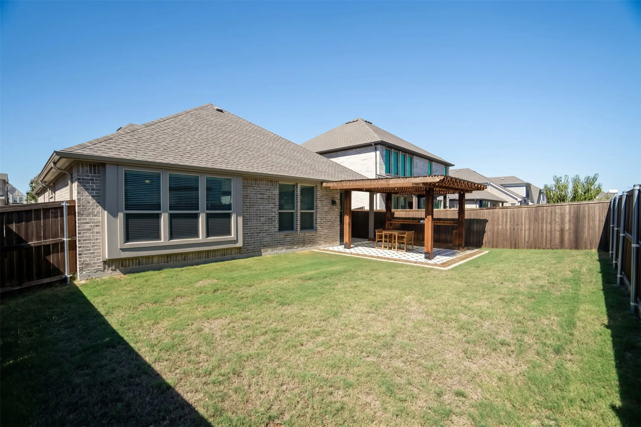 Single Family Residence For Sale in Denton County , 1373 Silverthorn Trail, Justin, Texas 76247, 4 Bedroom, 2 Bathroom, 2 Garage spaces, 2,044 Sqft, built in 2022, mls#21405455, Real Estate Agent in Justin, Homes For Sale in Denton county, Homes For Sale in Justin, Realtor in Justin Texas, Real Estate Brokerage Independent Realty Texas, Luminita Cordes Realtor