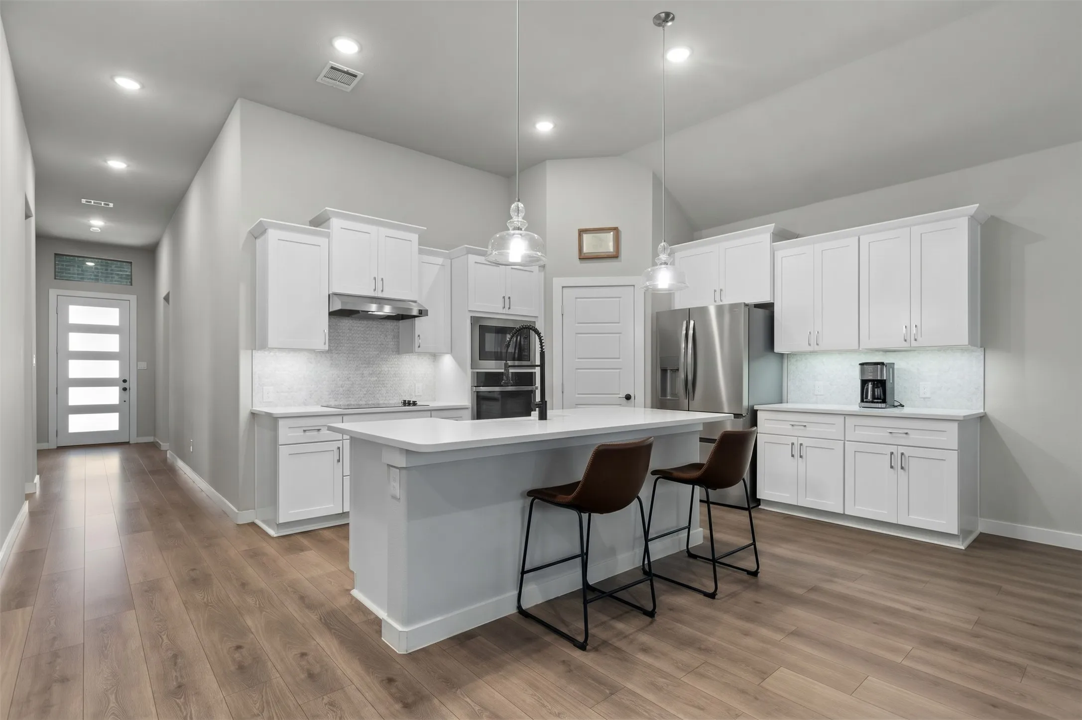 Single Family Residence For Sale in Denton County , 1373 Silverthorn Trail, Justin, Texas 76247, 4 Bedroom, 2 Bathroom, 2 Garage spaces, 2,044 Sqft, built in 2022, mls#21405455, Real Estate Agent in Justin, Homes For Sale in Denton county, Homes For Sale in Justin, Realtor in Justin Texas, Real Estate Brokerage Independent Realty Texas, Luminita Cordes Realtor