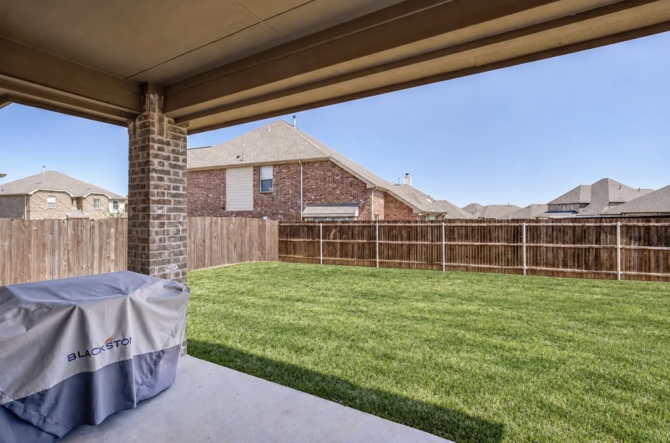 Single Family Residence For Sale in Kaufman County , 1538 Tavistock Road, Forney, Texas 75126, 4 Bedroom, 2 Bathroom, 2 Garage spaces, 2,262 Sqft, built in 2017, mls#21406643, Real Estate Agent in Forney, Homes For Sale in Kaufman county, Homes For Sale in Forney, Realtor in Forney Texas, Real Estate Brokerage Independent Realty Texas, Luminita Cordes Realtor
