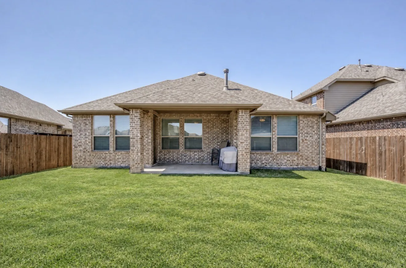 Single Family Residence For Sale in Kaufman County , 1538 Tavistock Road, Forney, Texas 75126, 4 Bedroom, 2 Bathroom, 2 Garage spaces, 2,262 Sqft, built in 2017, mls#21406643, Real Estate Agent in Forney, Homes For Sale in Kaufman county, Homes For Sale in Forney, Realtor in Forney Texas, Real Estate Brokerage Independent Realty Texas, Luminita Cordes Realtor