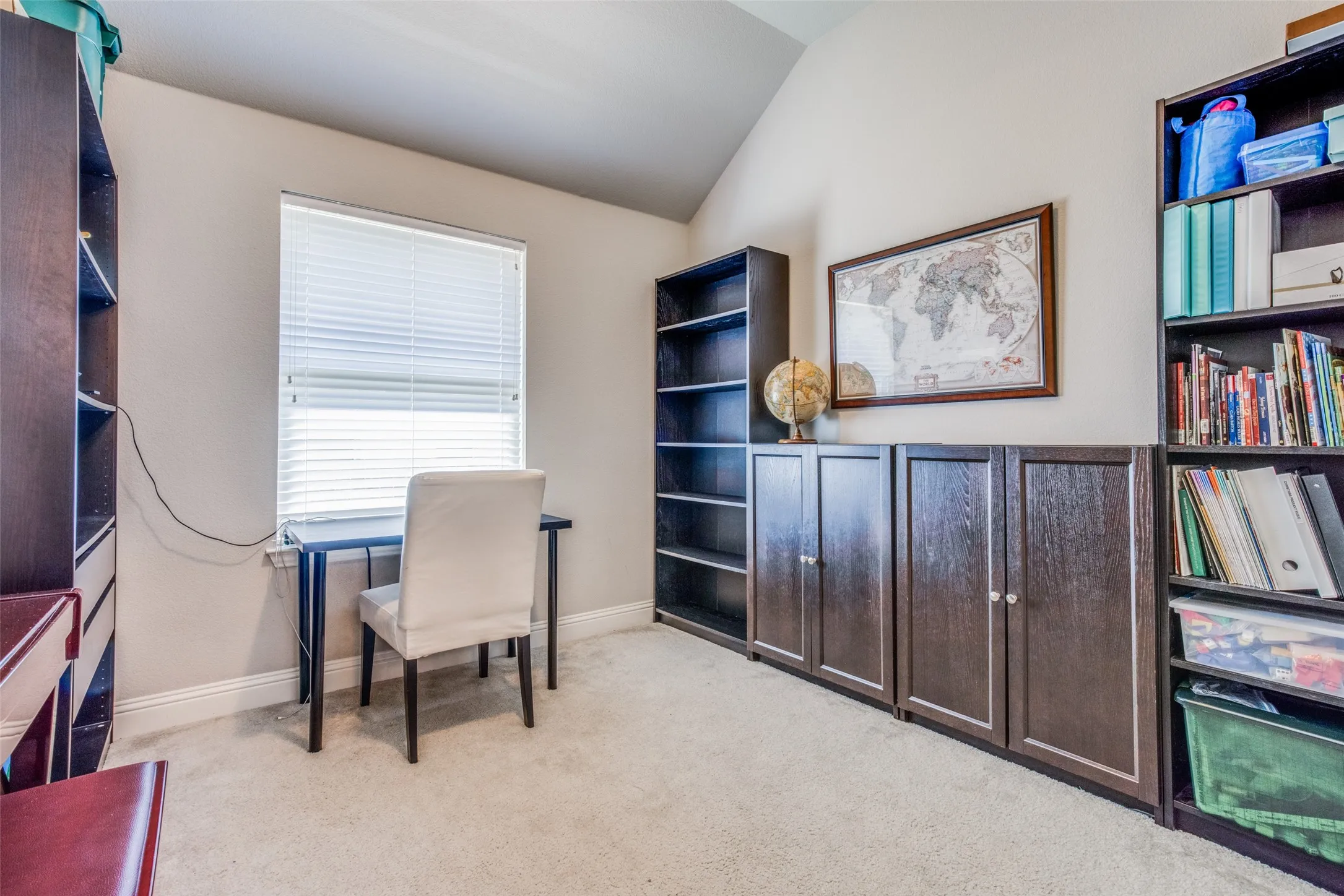 Single Family Residence For Sale in Kaufman County , 1538 Tavistock Road, Forney, Texas 75126, 4 Bedroom, 2 Bathroom, 2 Garage spaces, 2,262 Sqft, built in 2017, mls#21406643, Real Estate Agent in Forney, Homes For Sale in Kaufman county, Homes For Sale in Forney, Realtor in Forney Texas, Real Estate Brokerage Independent Realty Texas, Luminita Cordes Realtor