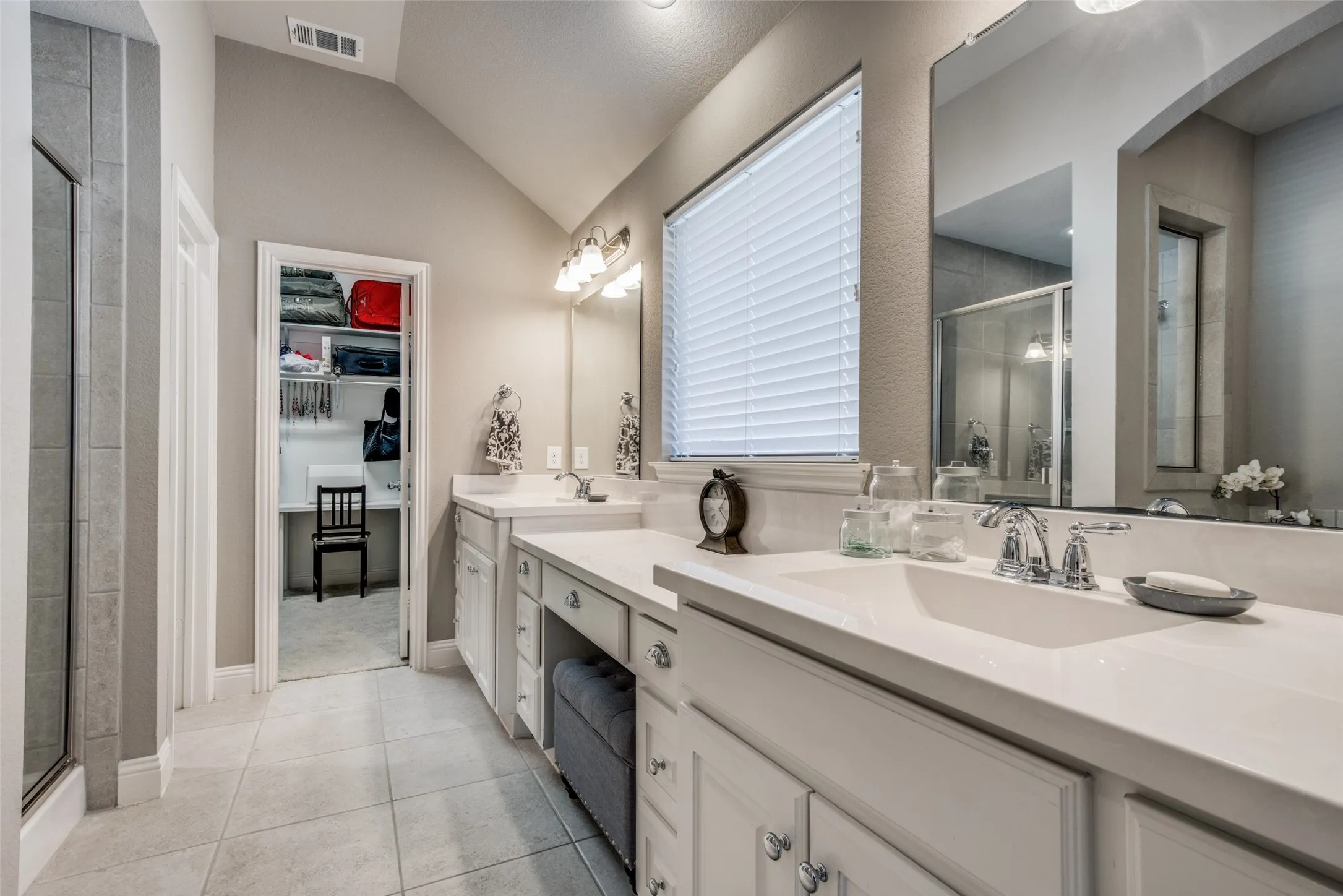 Single Family Residence For Sale in Kaufman County , 1538 Tavistock Road, Forney, Texas 75126, 4 Bedroom, 2 Bathroom, 2 Garage spaces, 2,262 Sqft, built in 2017, mls#21406643, Real Estate Agent in Forney, Homes For Sale in Kaufman county, Homes For Sale in Forney, Realtor in Forney Texas, Real Estate Brokerage Independent Realty Texas, Luminita Cordes Realtor