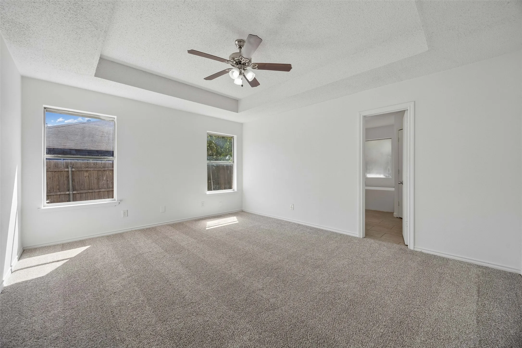 Single Family Residence For Sale in Johnson County , 1205 Rene Drive, Alvarado, Texas 76009, 3 Bedroom, 2 Bathroom, 2 Garage spaces, 1,534 Sqft, built in 1993, mls#21405537, Real Estate Agent in Alvarado, Homes For Sale in Johnson county, Homes For Sale in Alvarado, Realtor in Alvarado Texas, Real Estate Brokerage Independent Realty Texas, Luminita Cordes Realtor